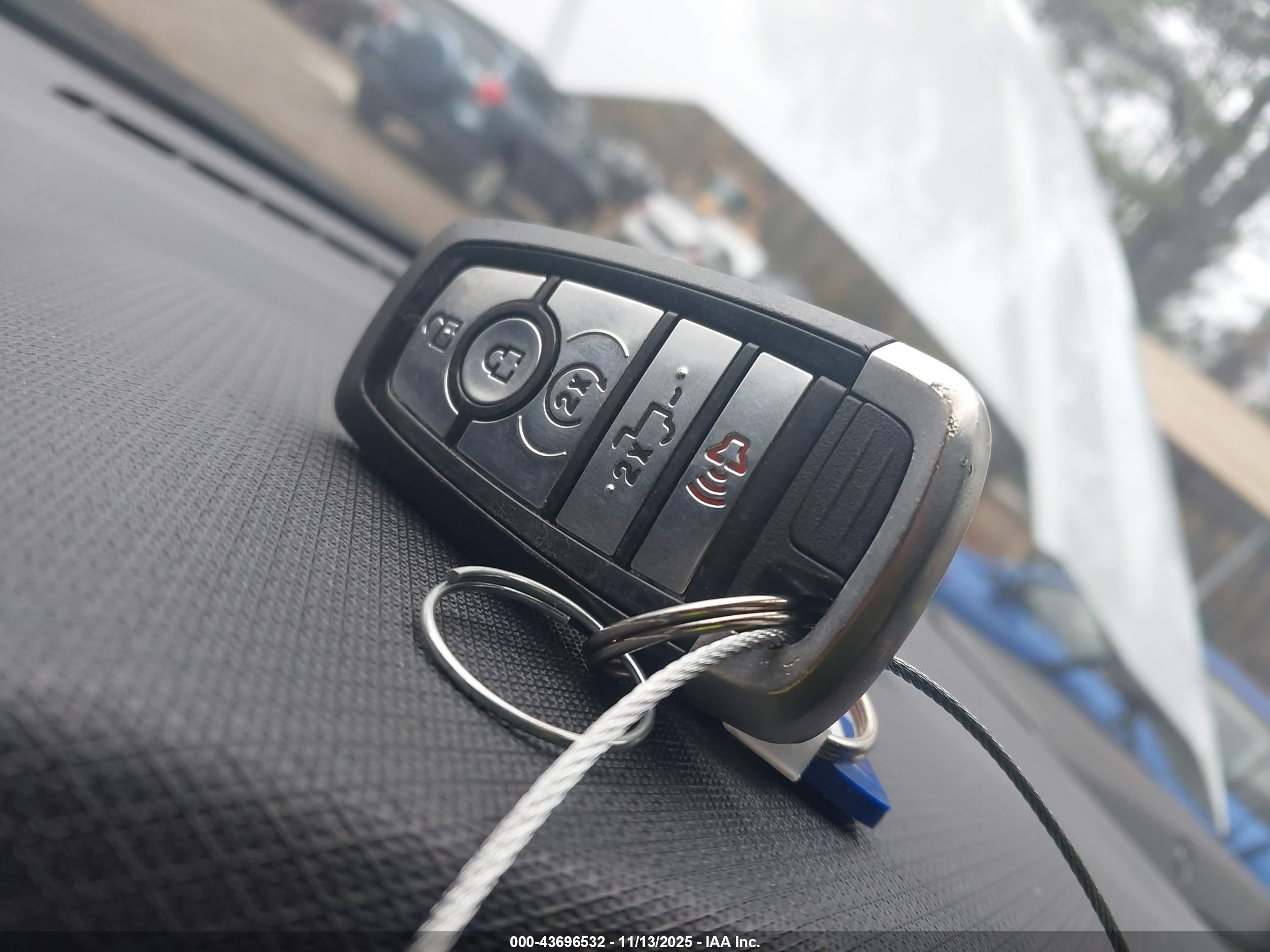 FORD F-150 image 11