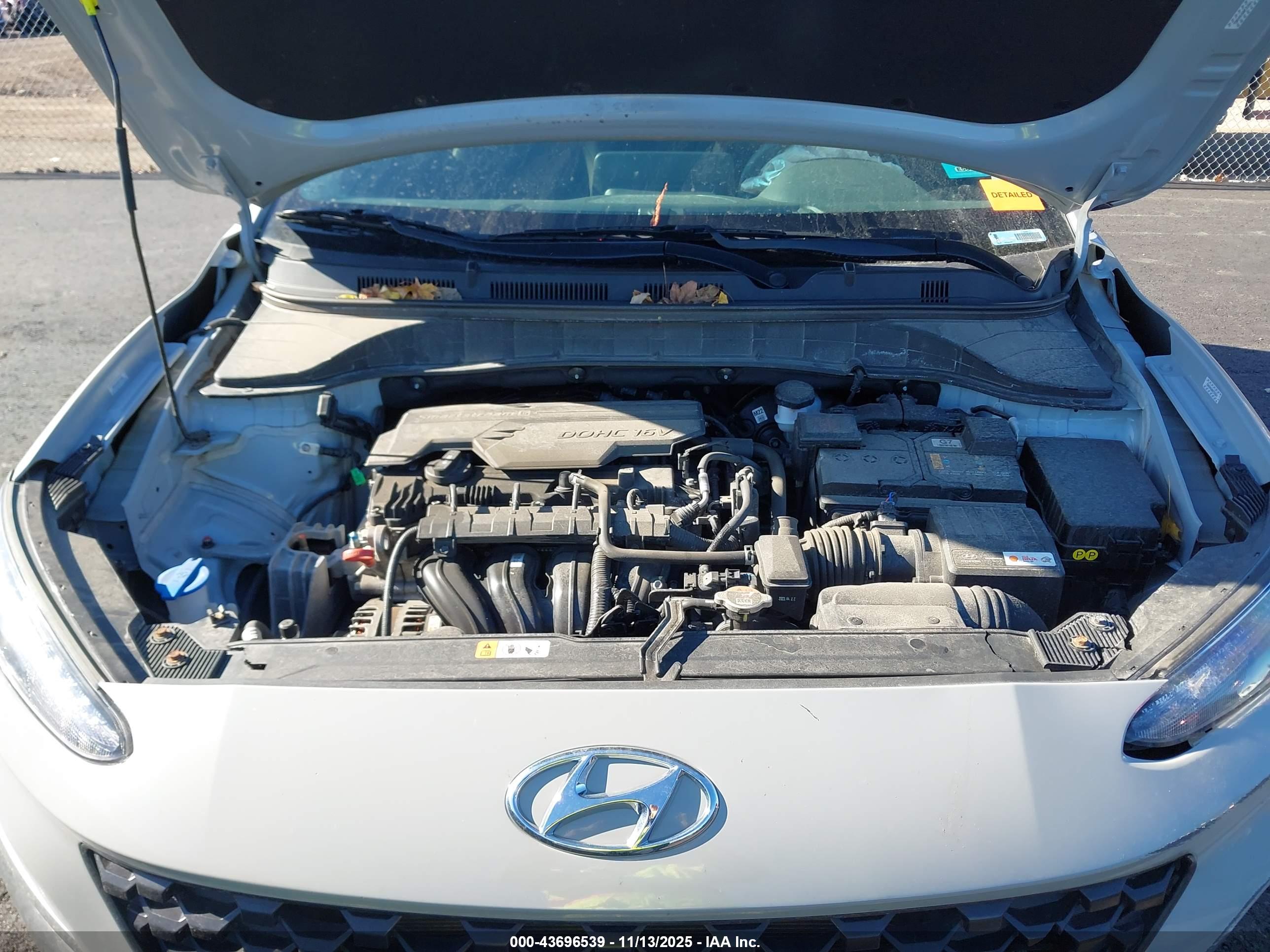 HYUNDAI KONA image 10