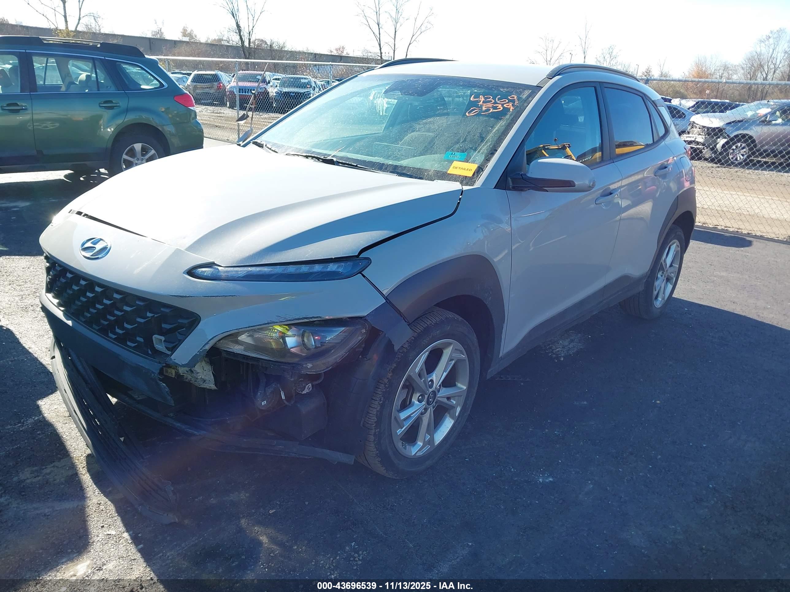 HYUNDAI KONA image 2