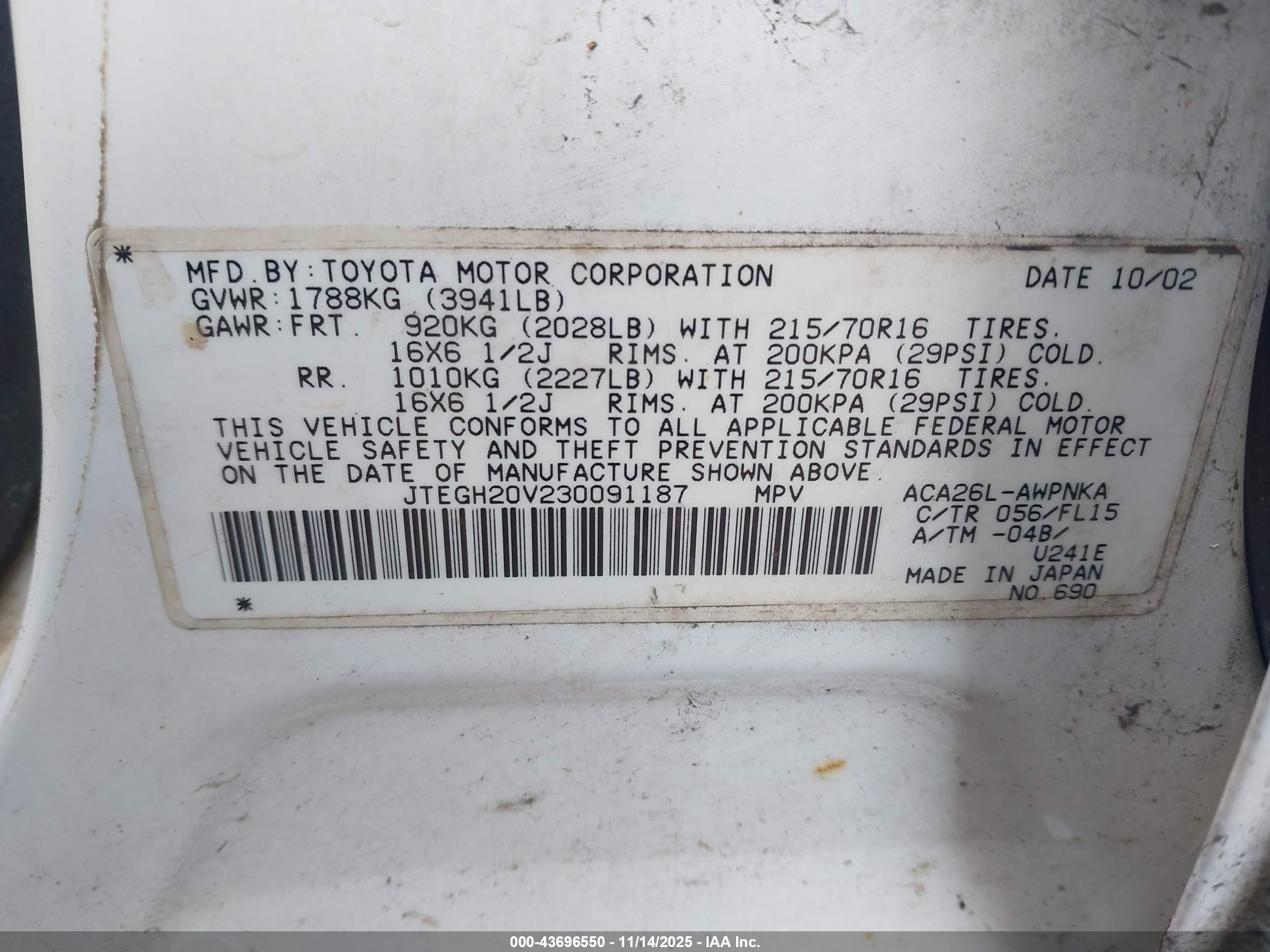 TOYOTA RAV4 image 9