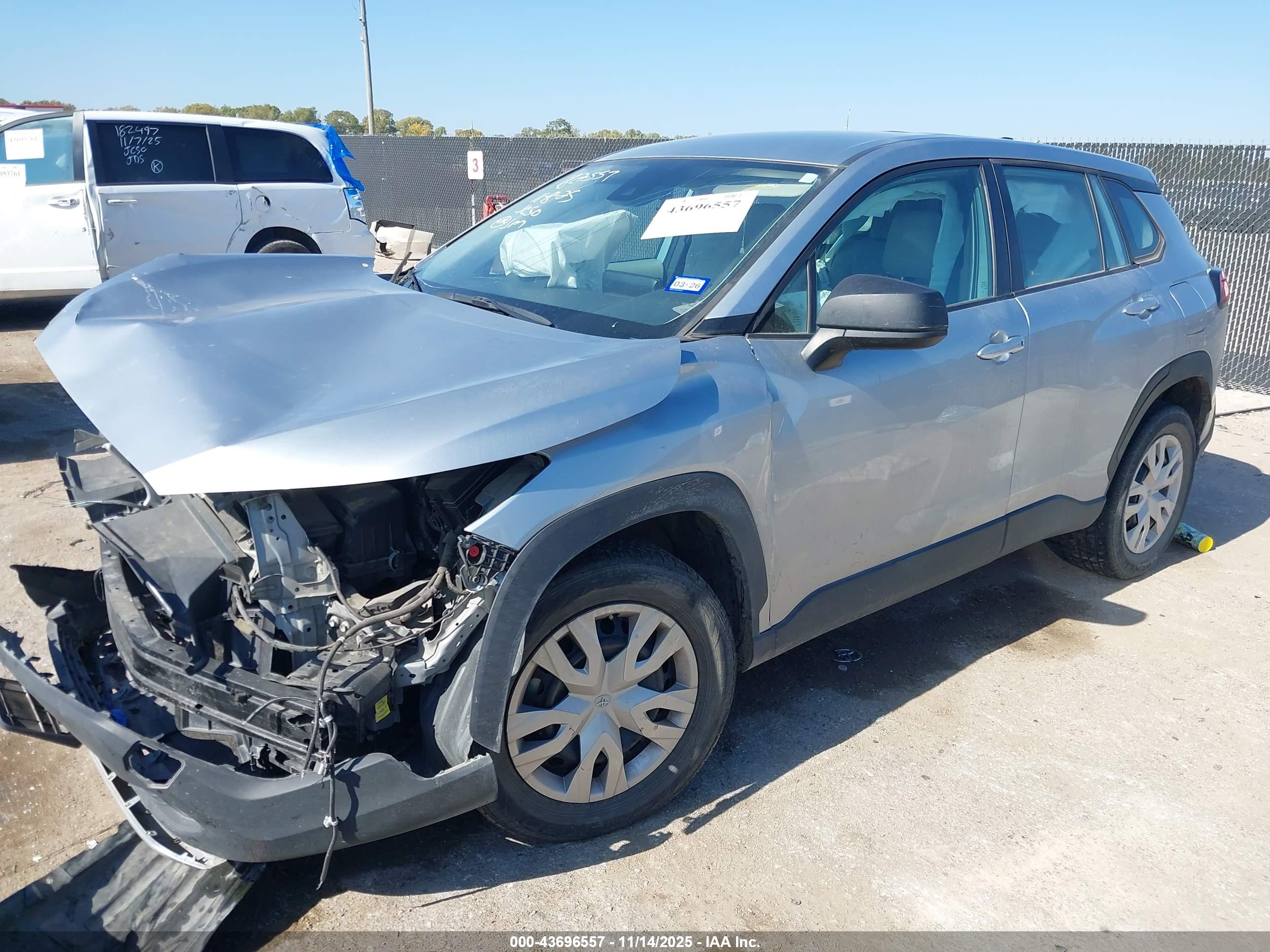TOYOTA COROLLA image 2