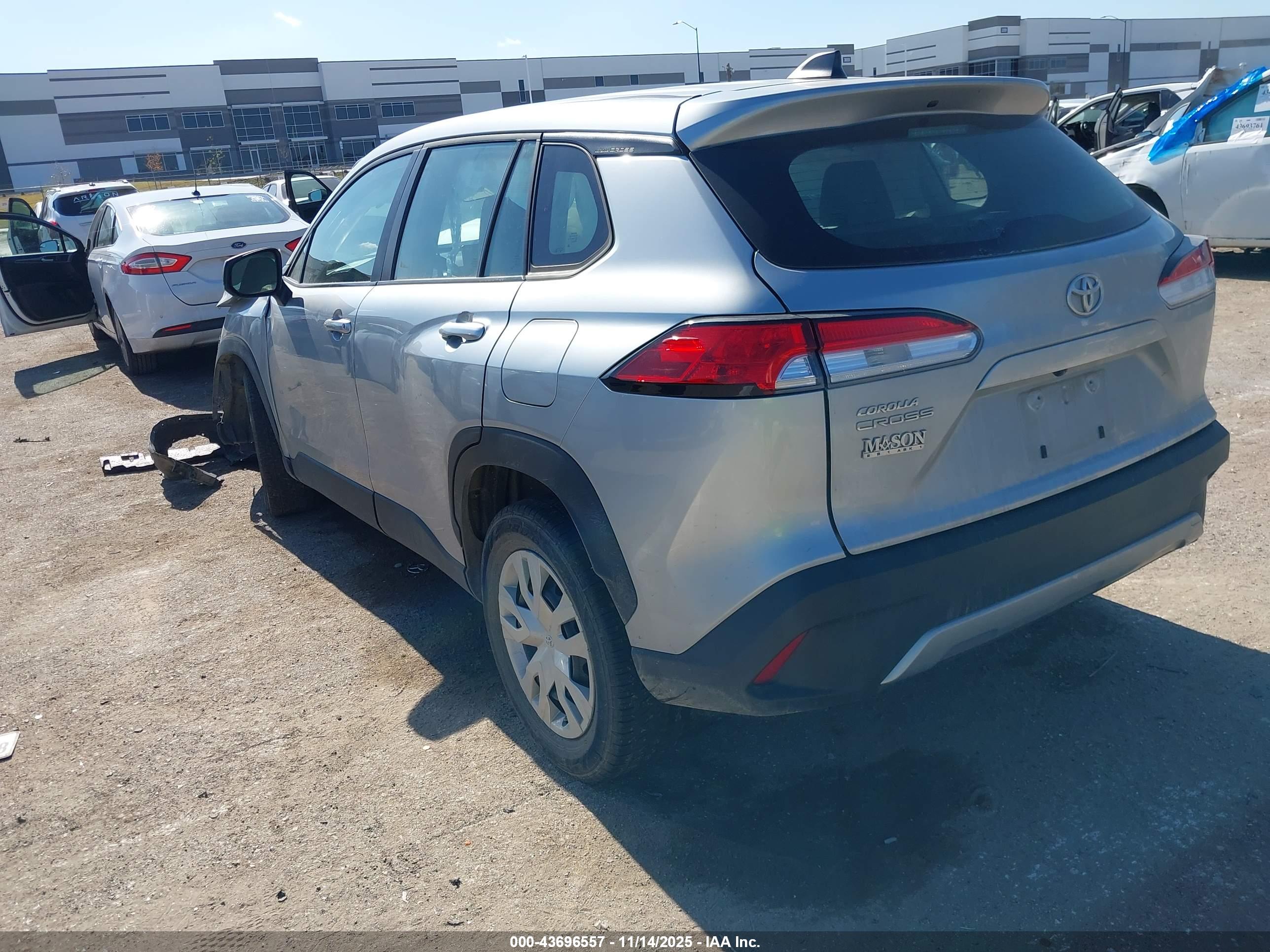 TOYOTA COROLLA image 3