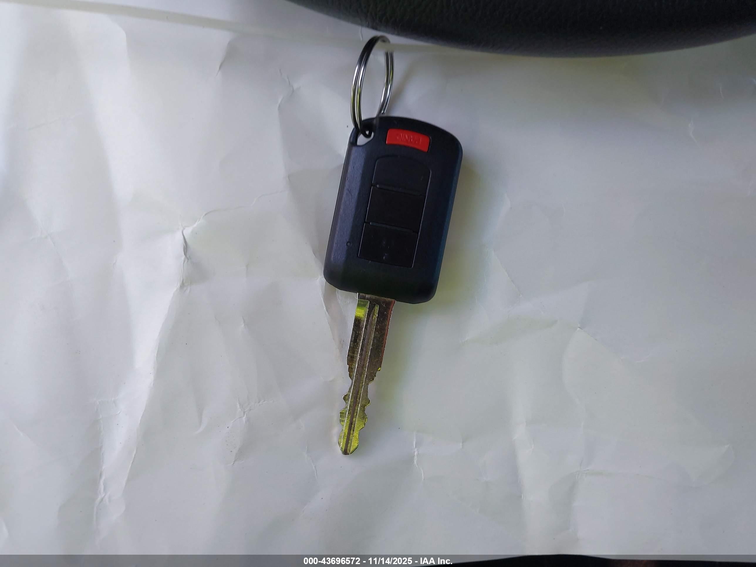 MITSUBISHI MIRAGE image 11