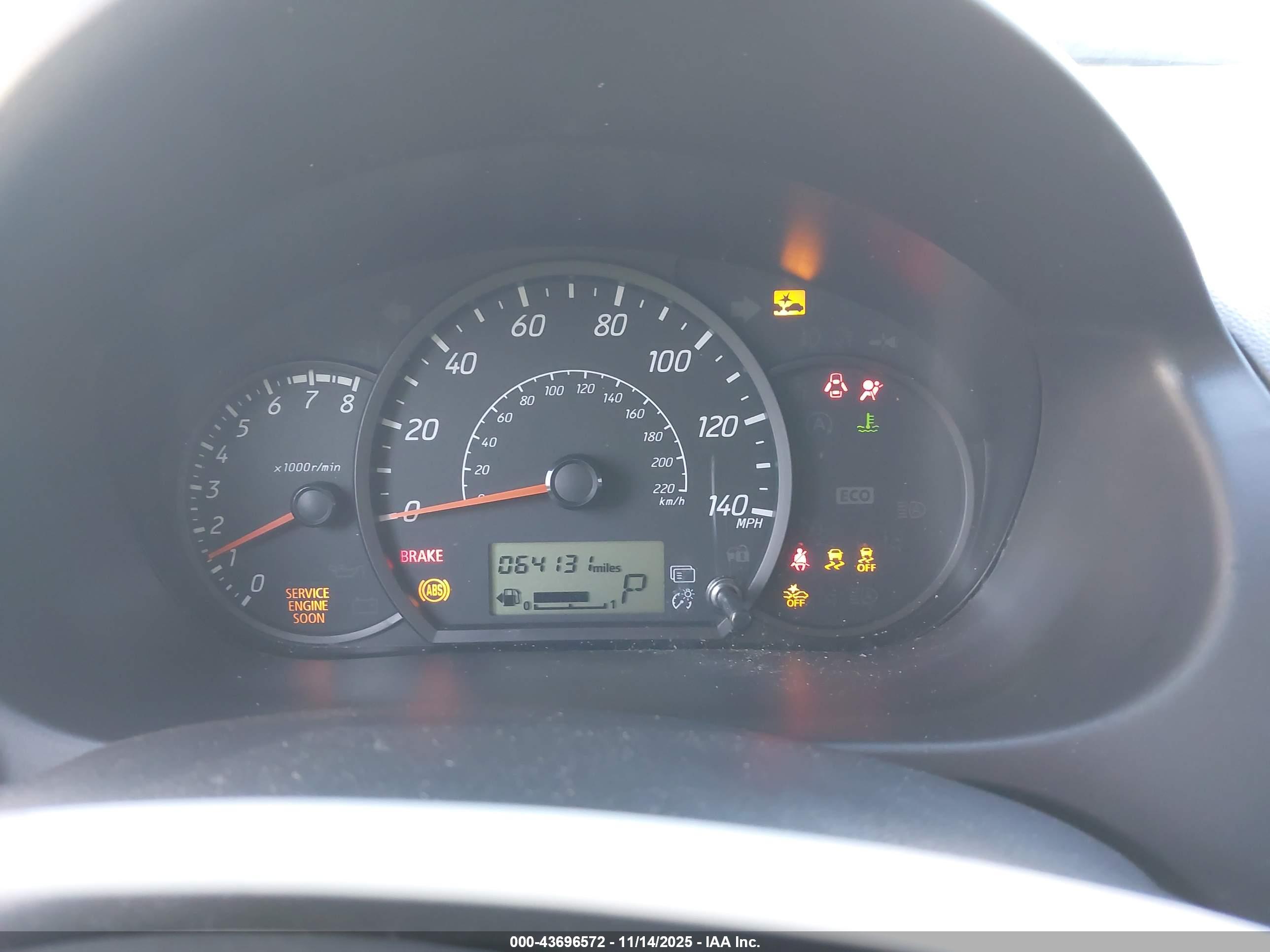 MITSUBISHI MIRAGE image 7