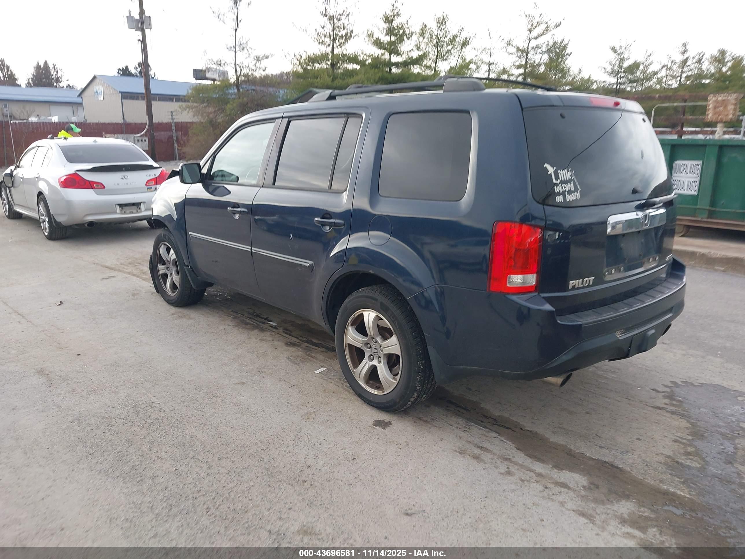 HONDA PILOT image 3