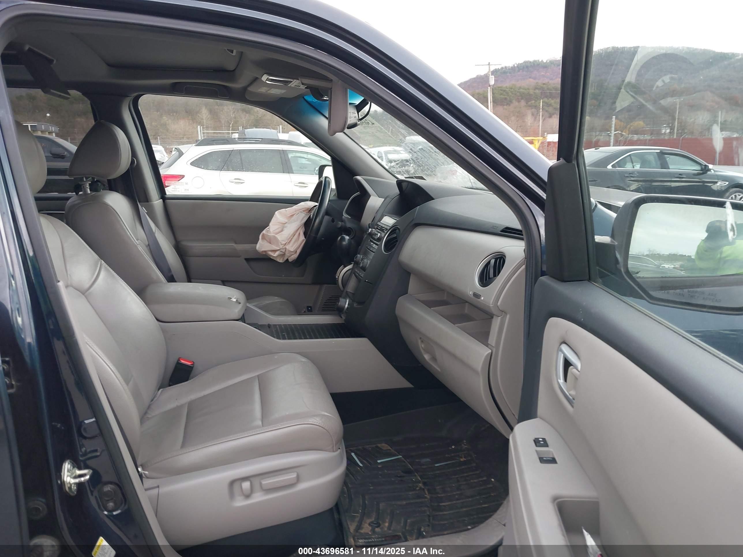 HONDA PILOT image 5