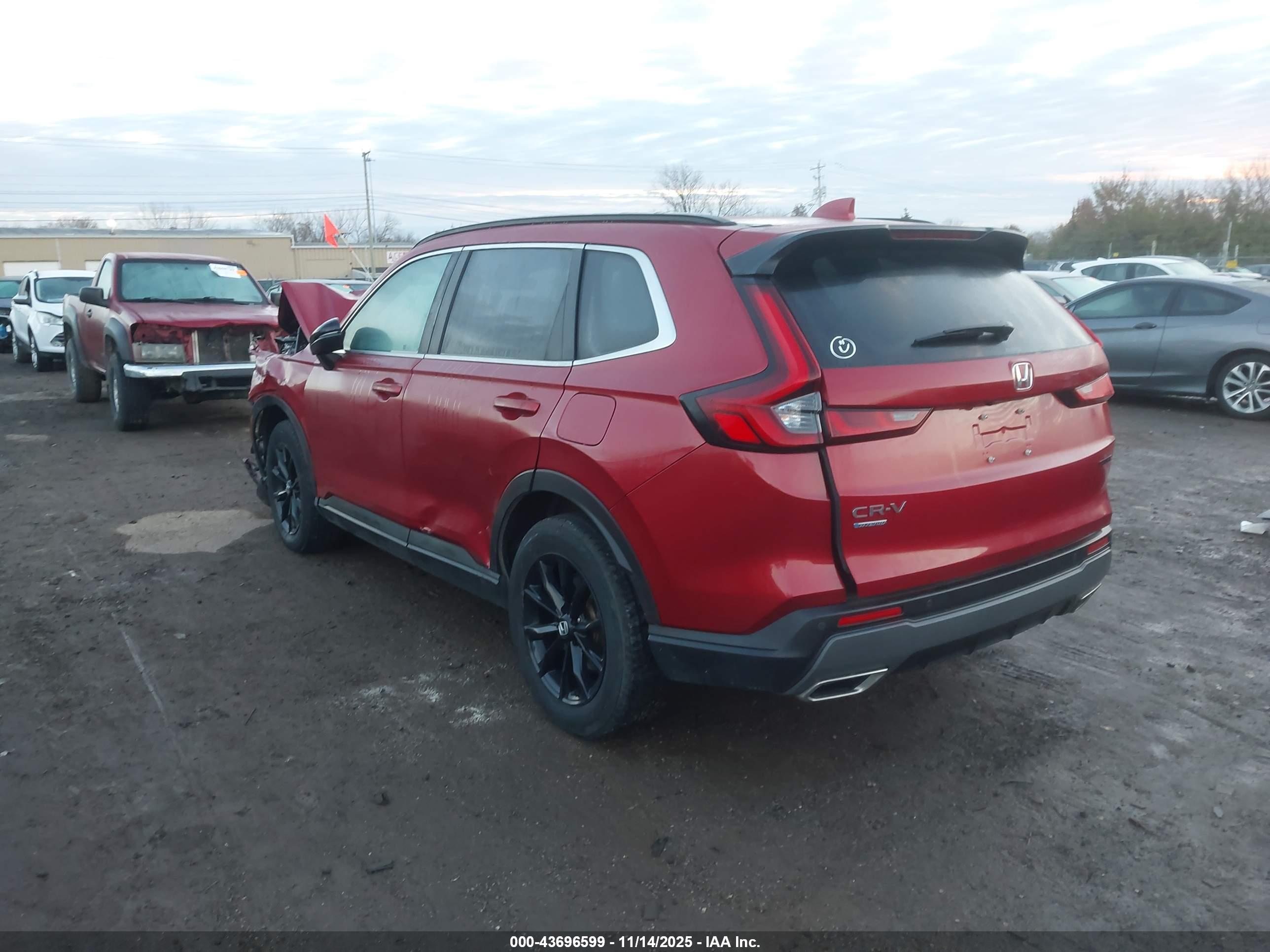 HONDA CR-V image 3