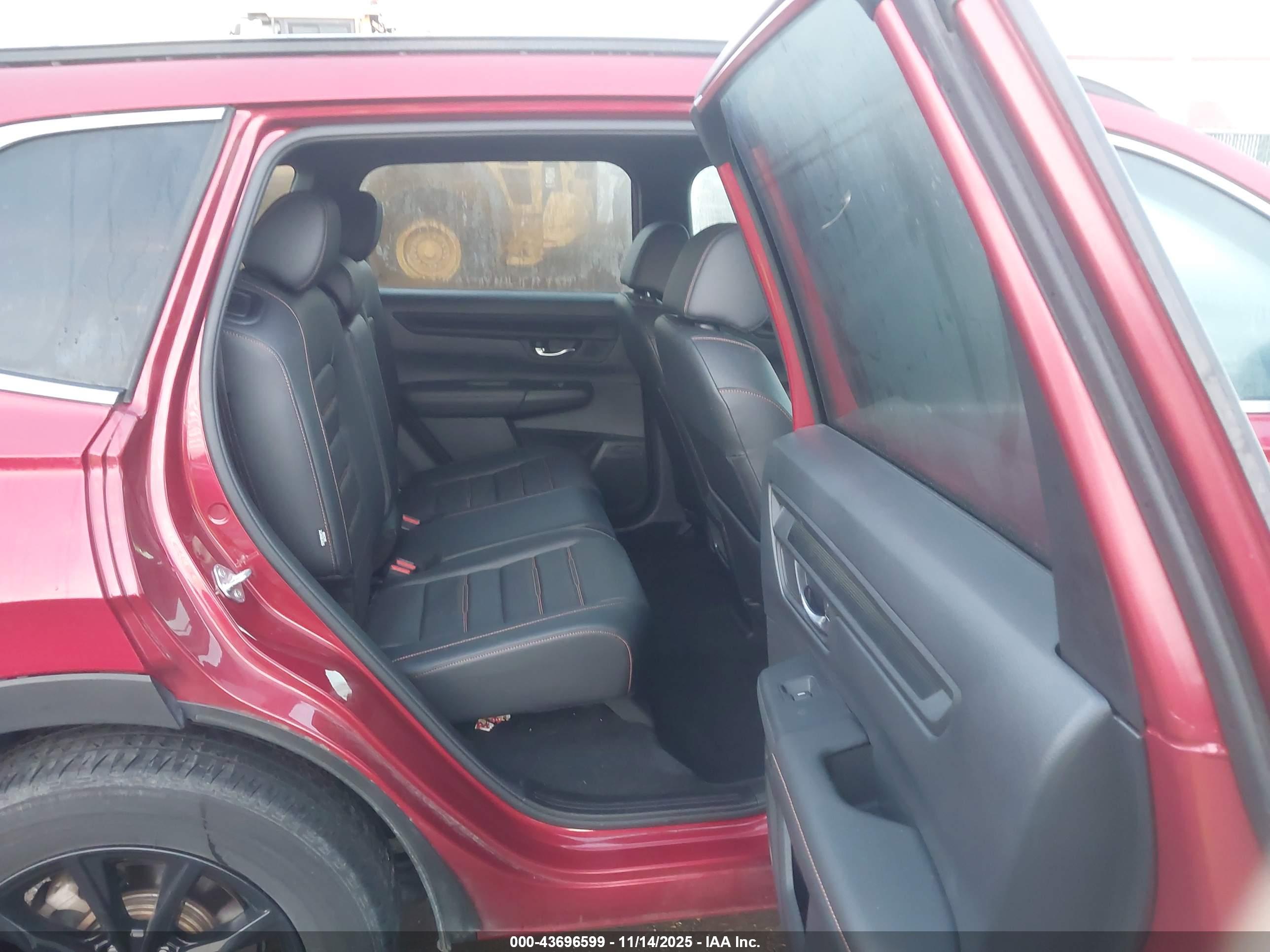 HONDA CR-V image 8
