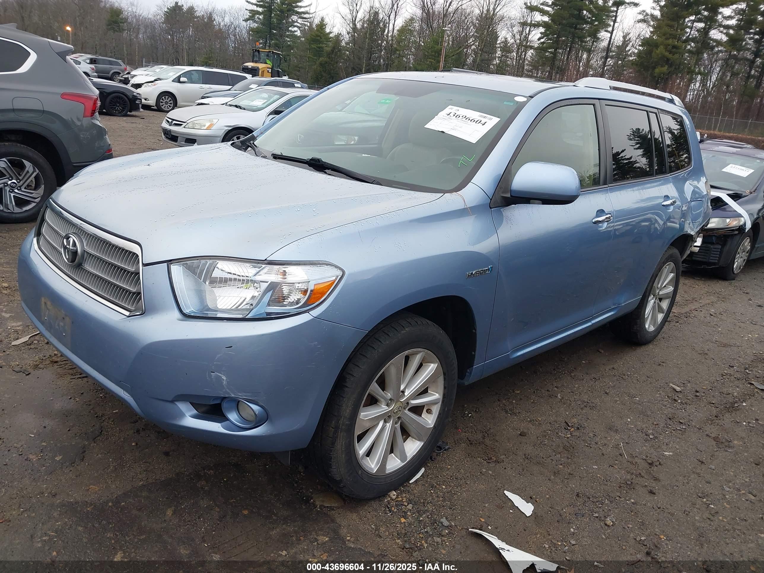 TOYOTA HIGHLANDER image 2