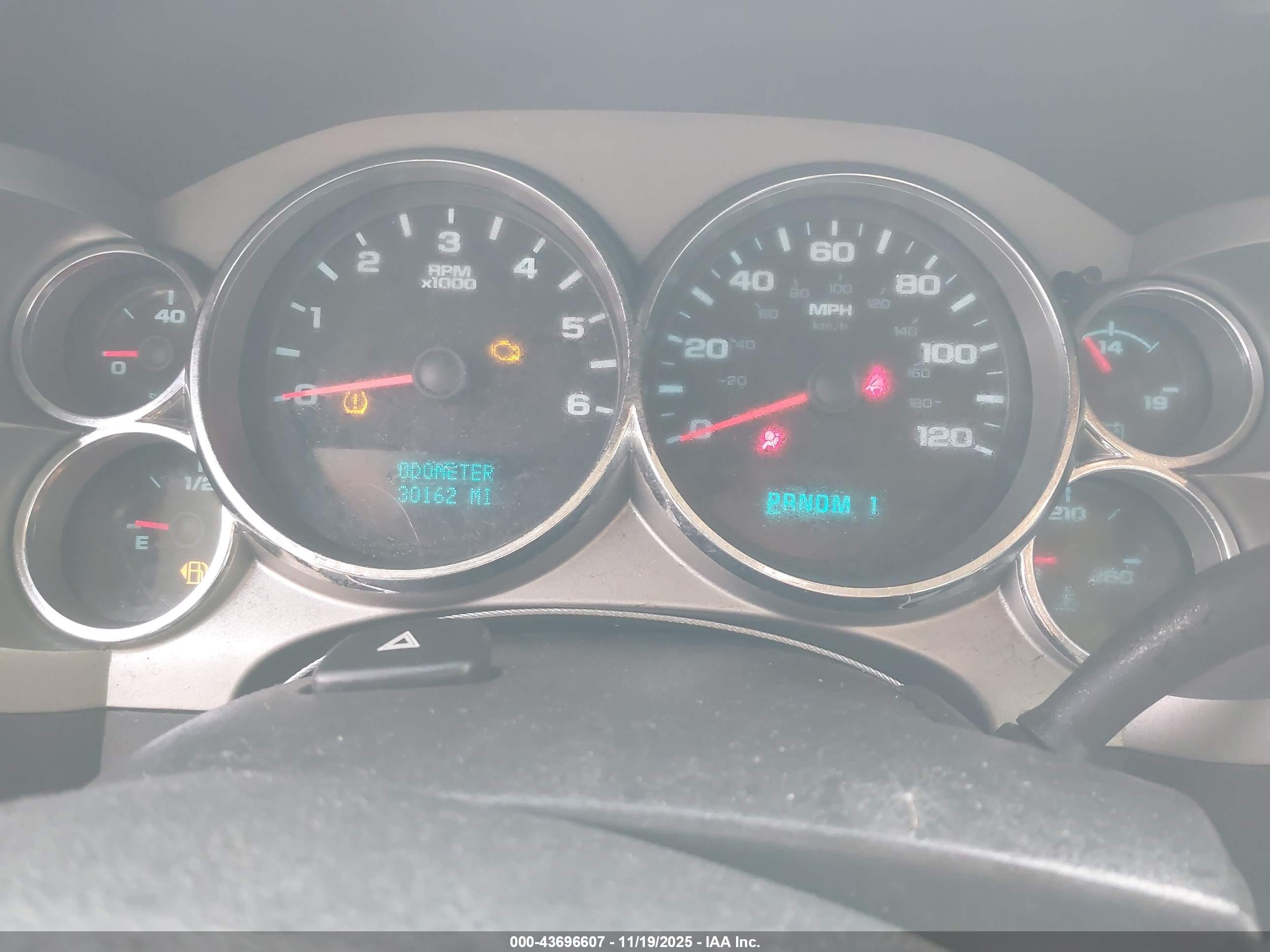 GMC SIERRA image 7