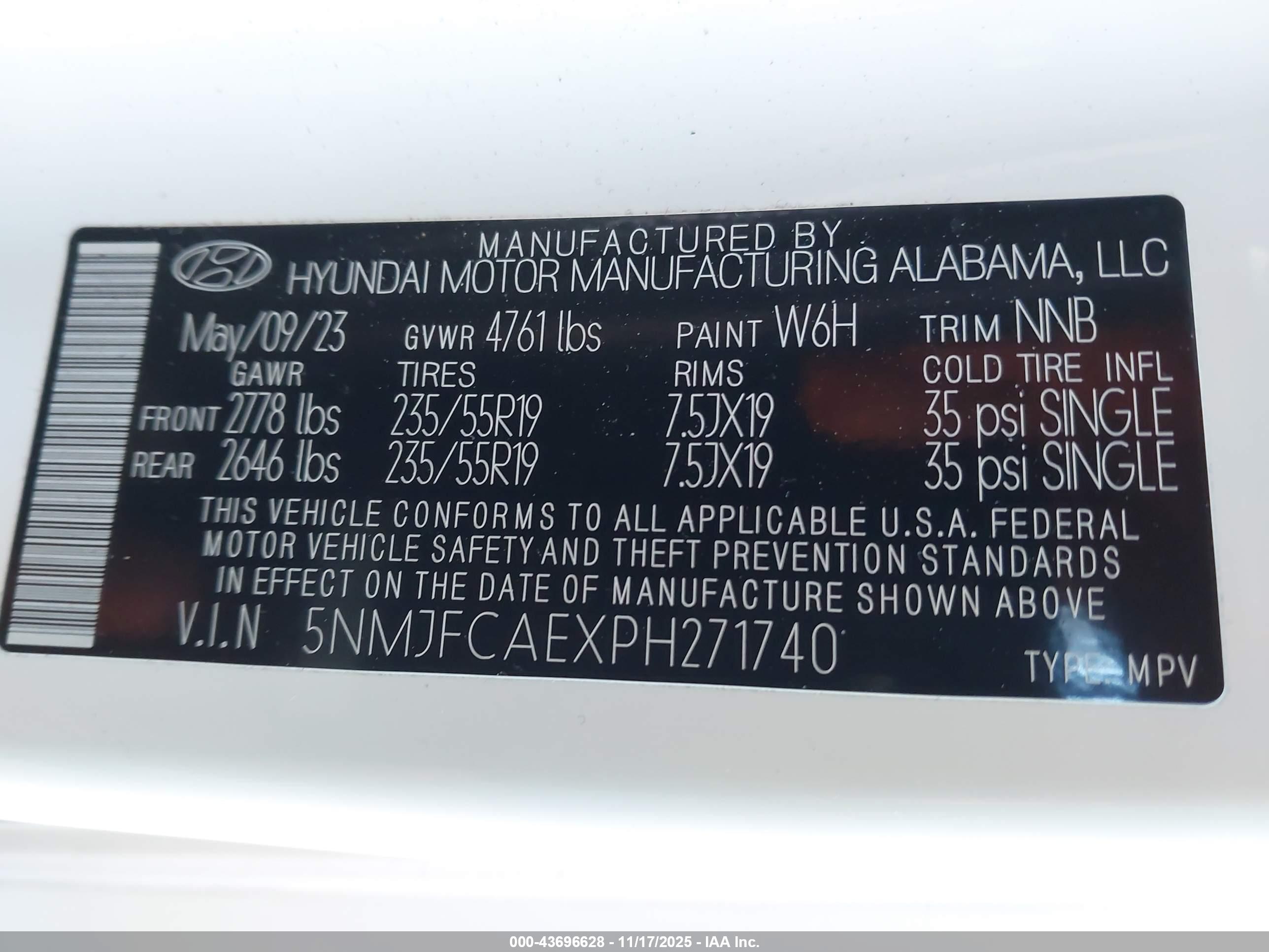 HYUNDAI TUCSON image 9