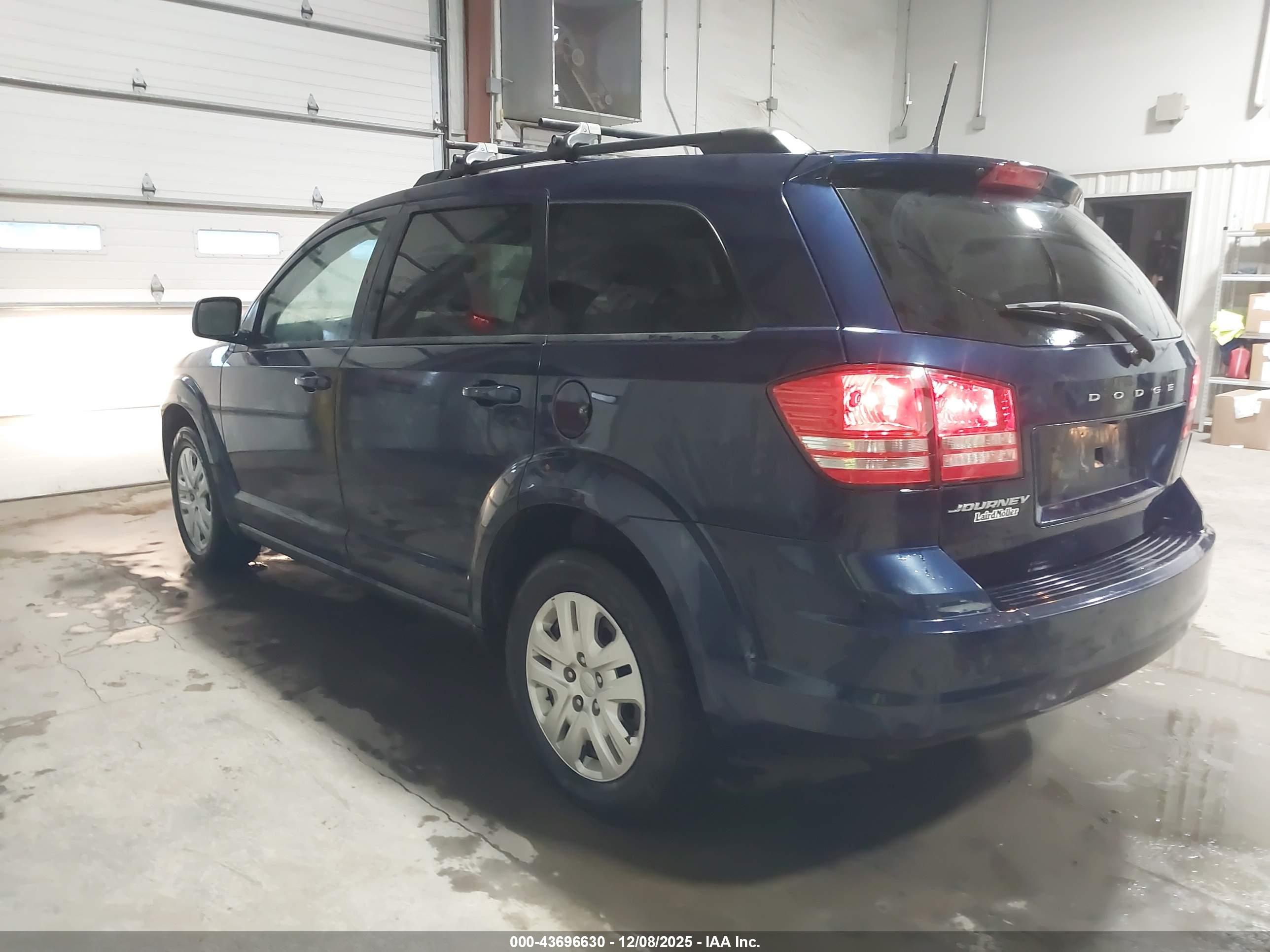 DODGE JOURNEY image 3