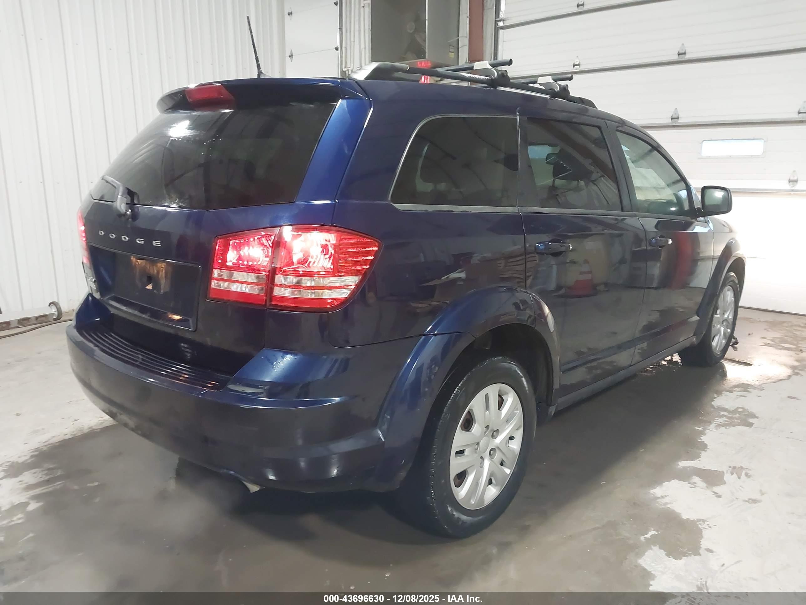 DODGE JOURNEY image 4