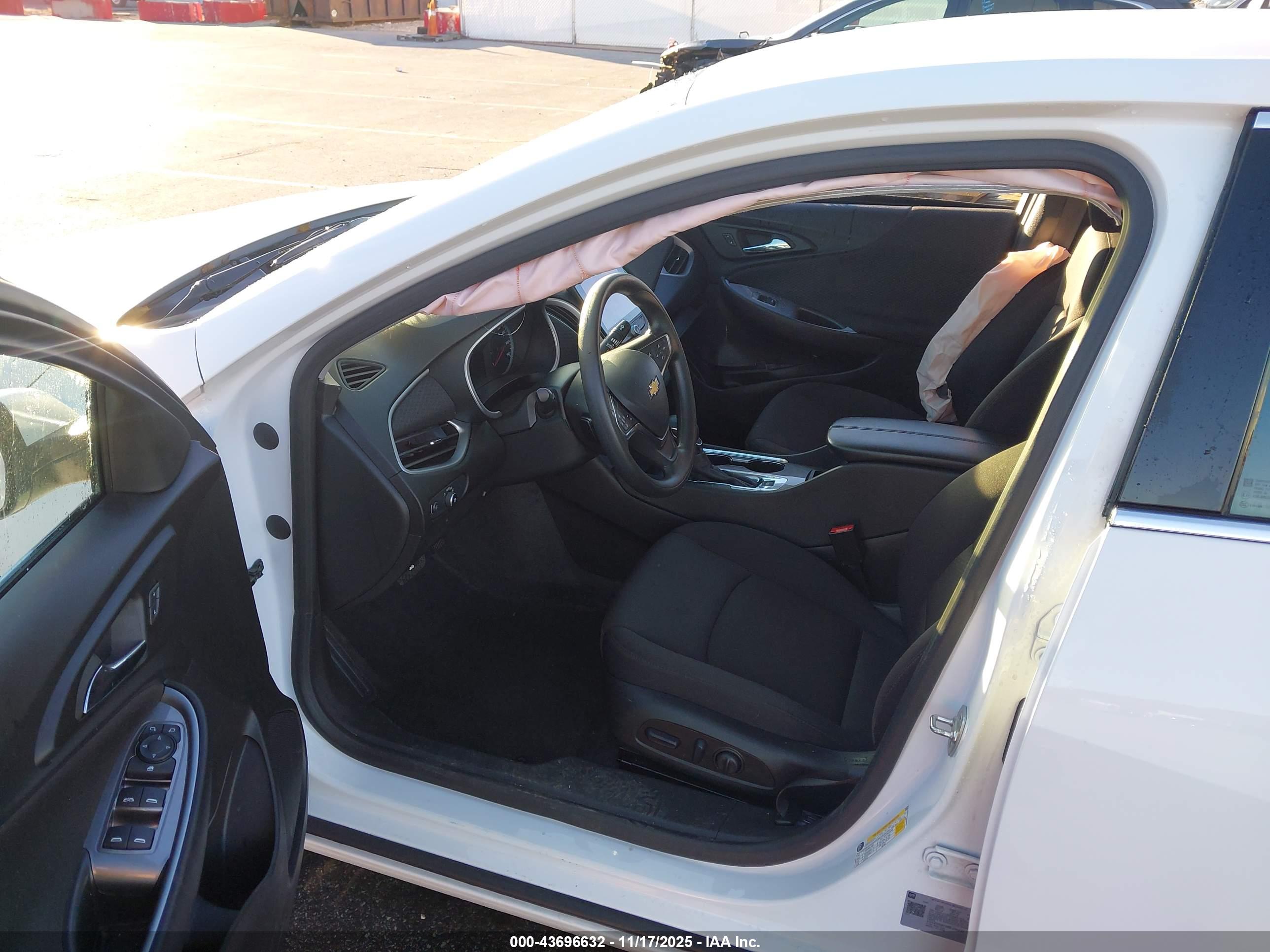 CHEVROLET MALIBU image 5