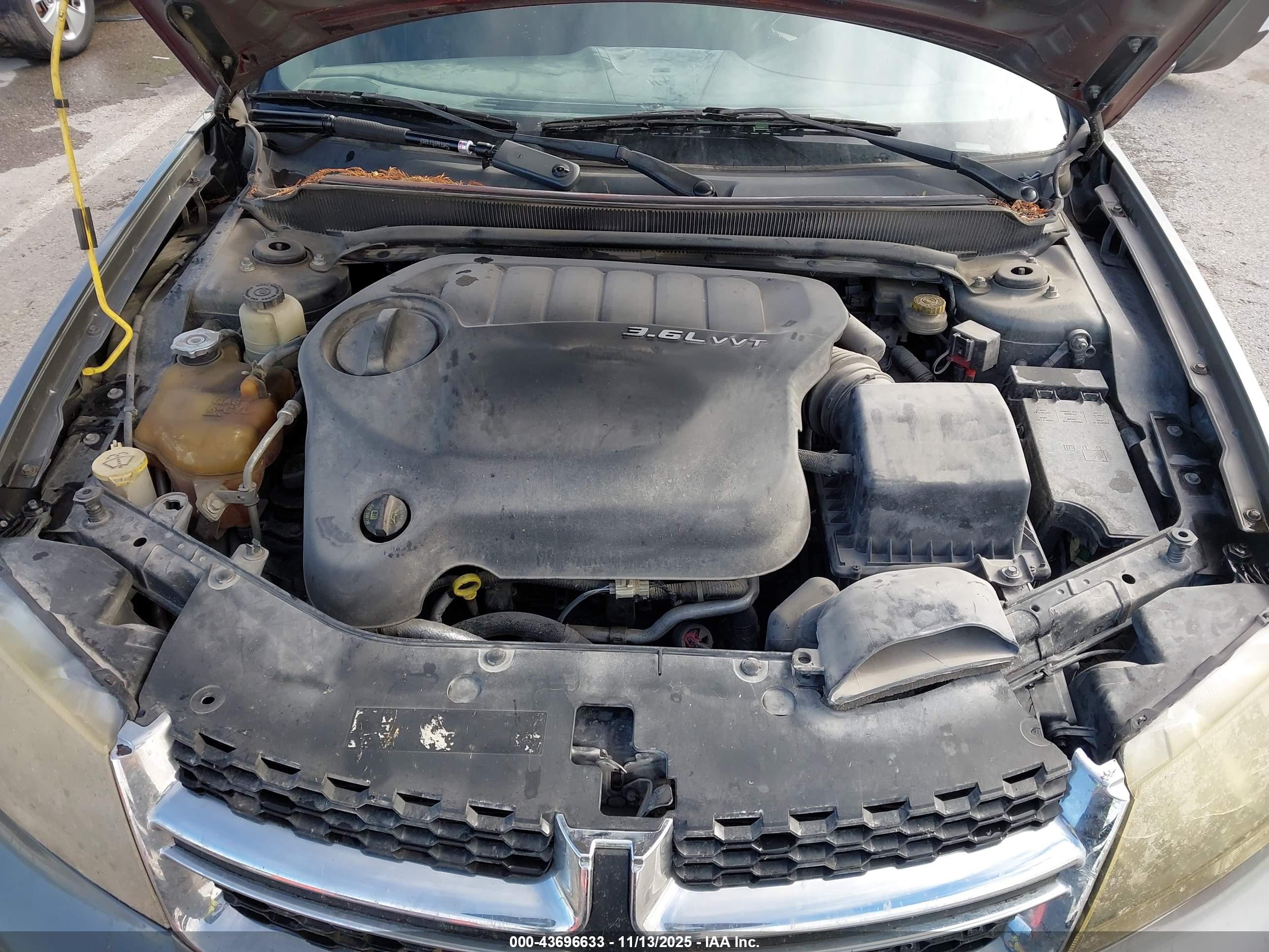 DODGE AVENGER image 10
