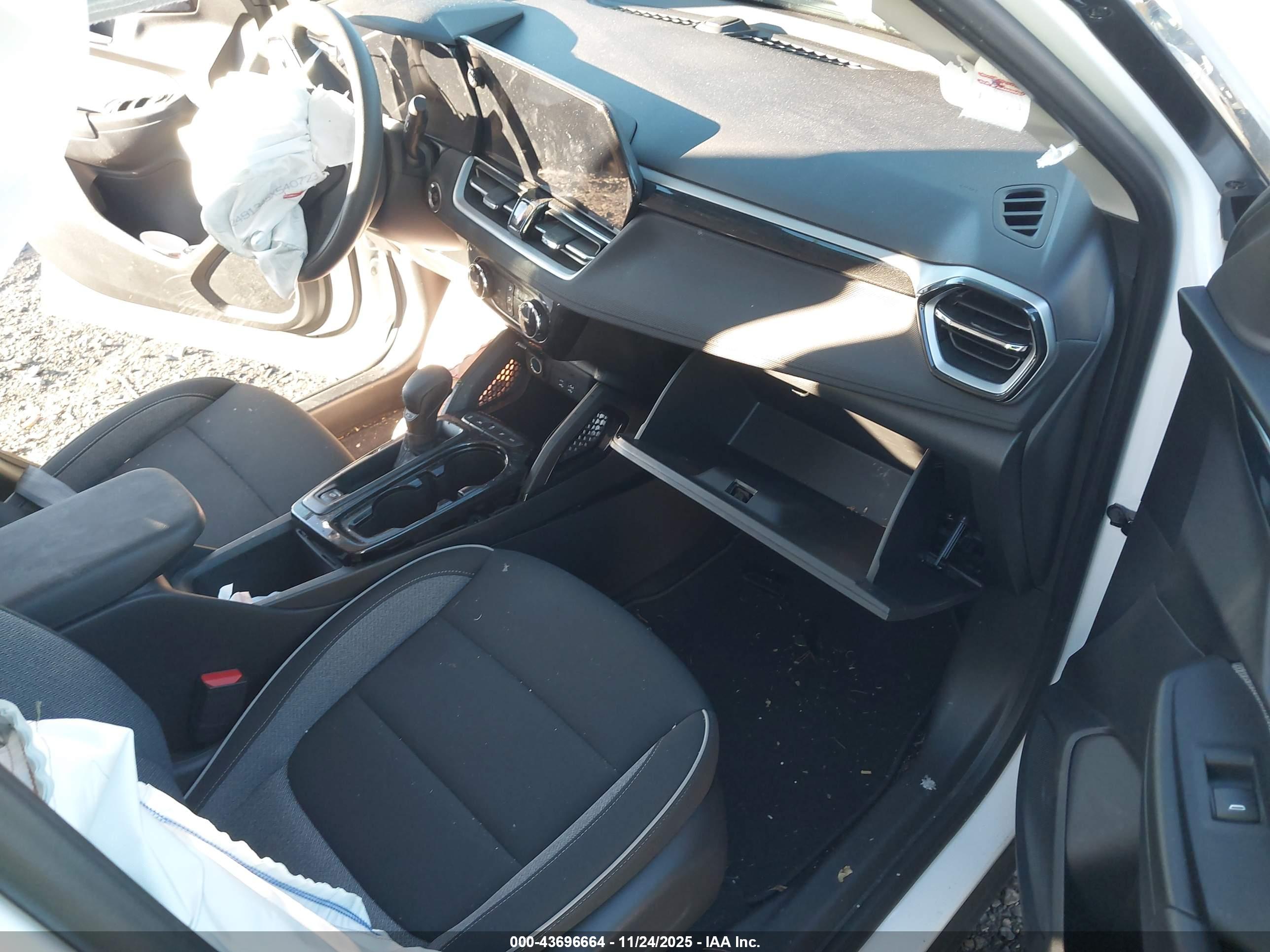 CHEVROLET TRAILBLAZER image 5