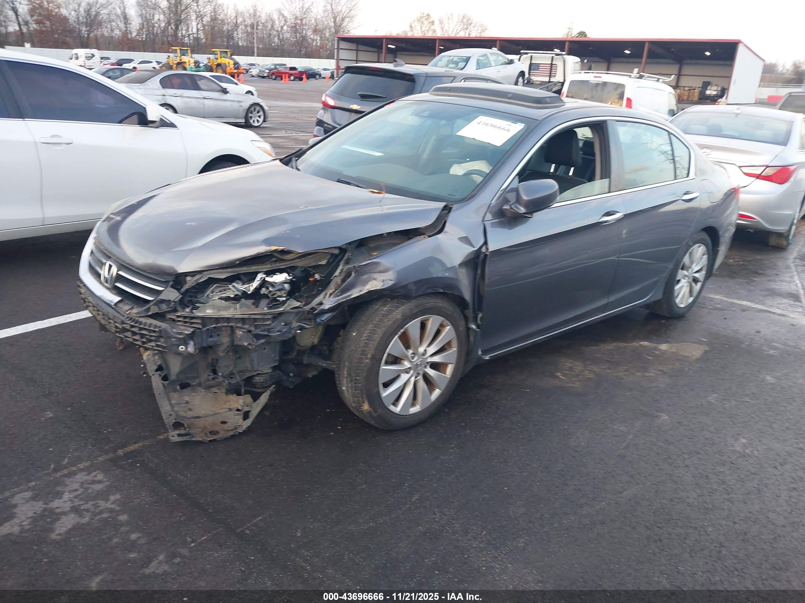 HONDA ACCORD image 2