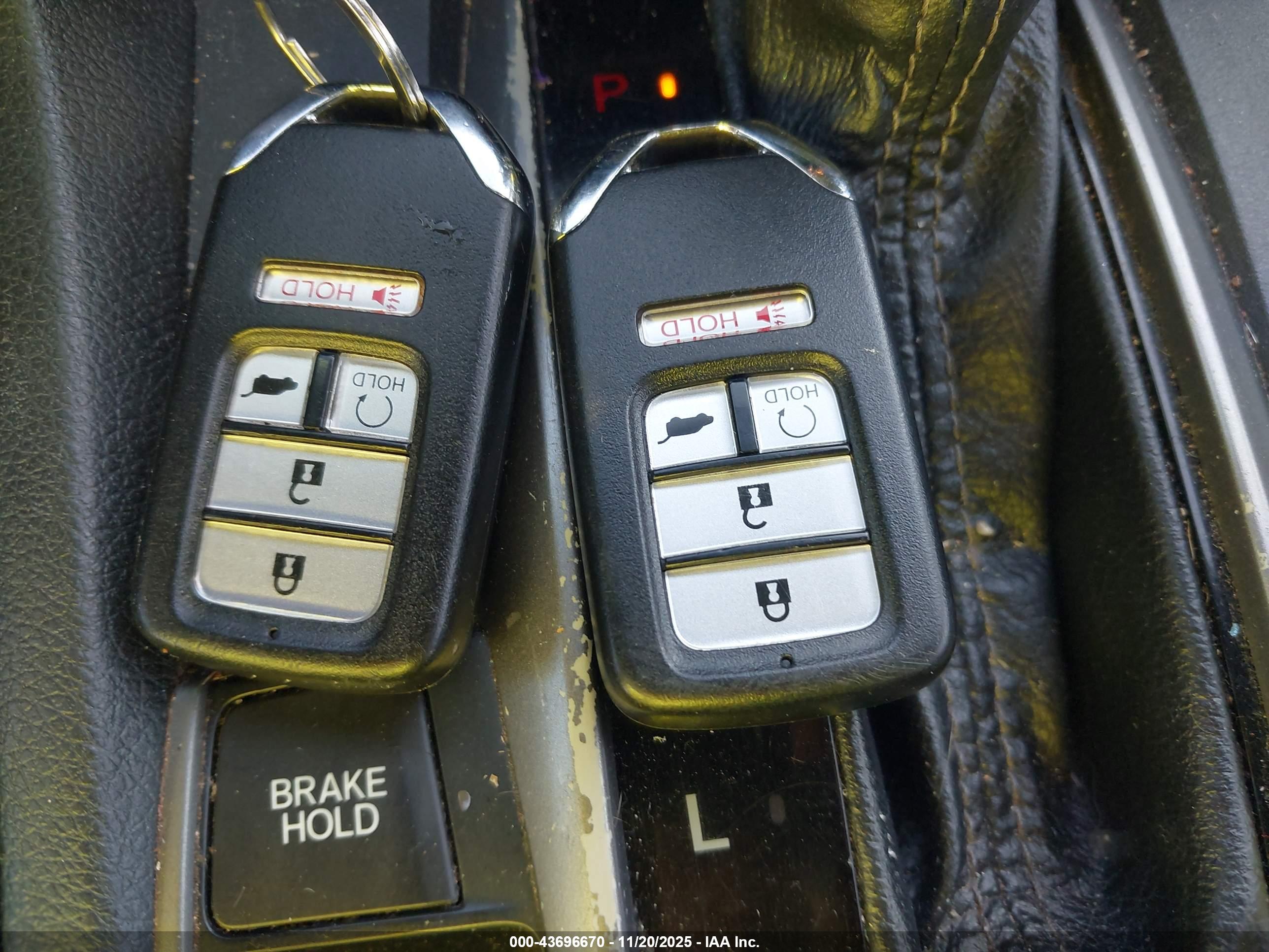 HONDA CIVIC image 11