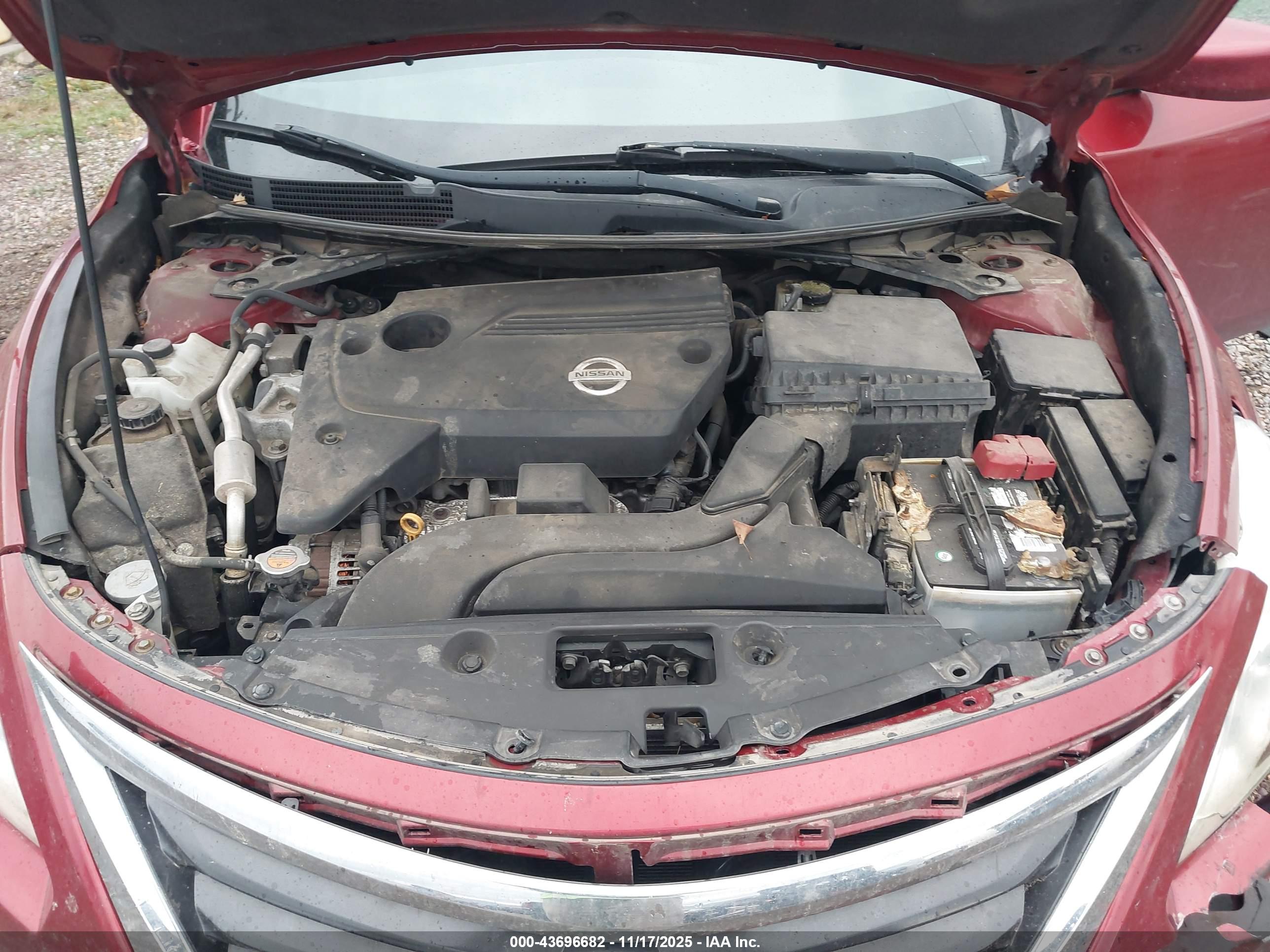 NISSAN ALTIMA image 10