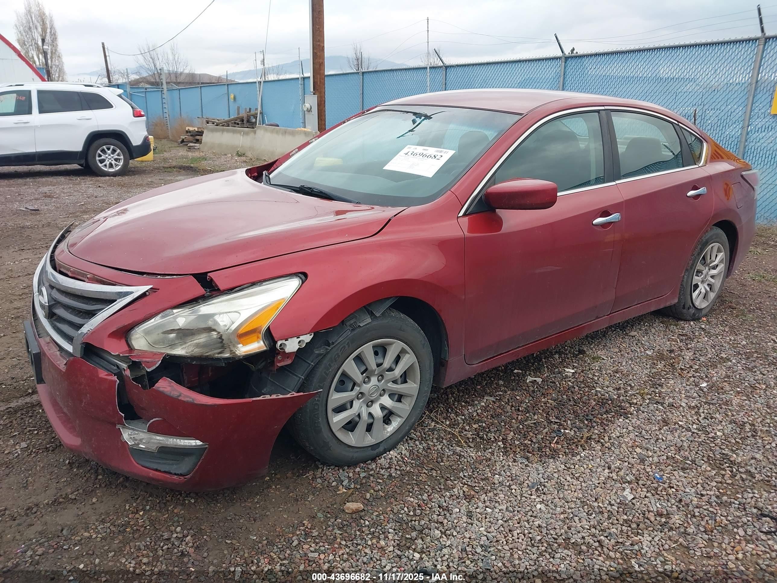 NISSAN ALTIMA image 2