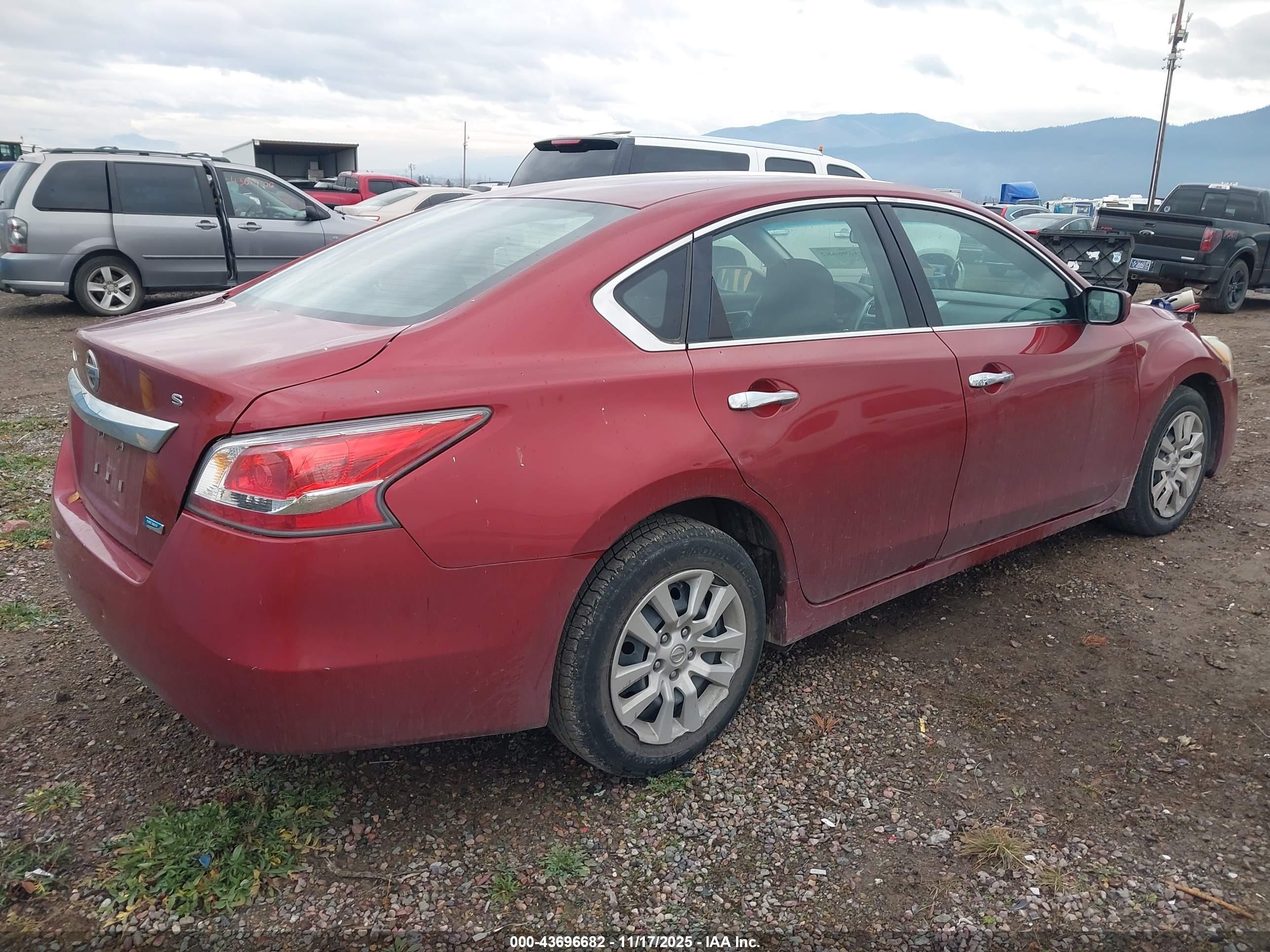 NISSAN ALTIMA image 4
