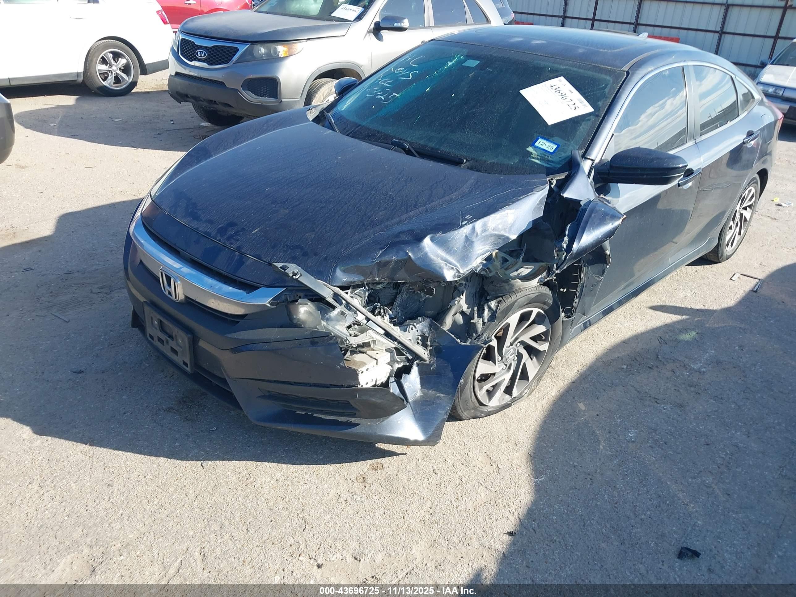 HONDA CIVIC image 6