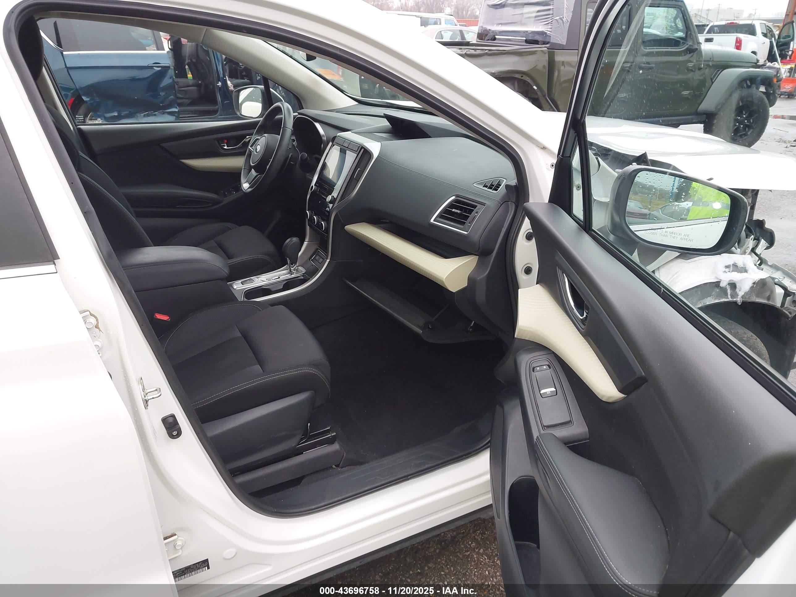 SUBARU ASCENT image 5