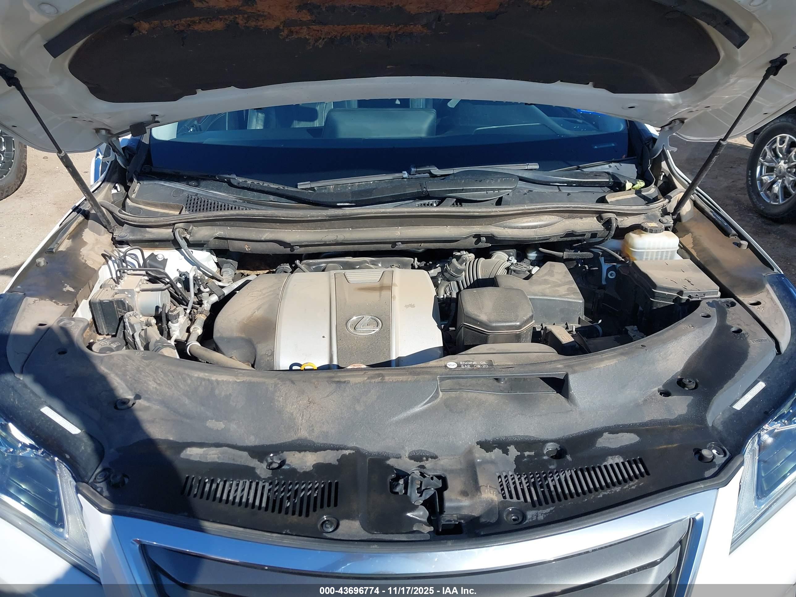 LEXUS RX image 10