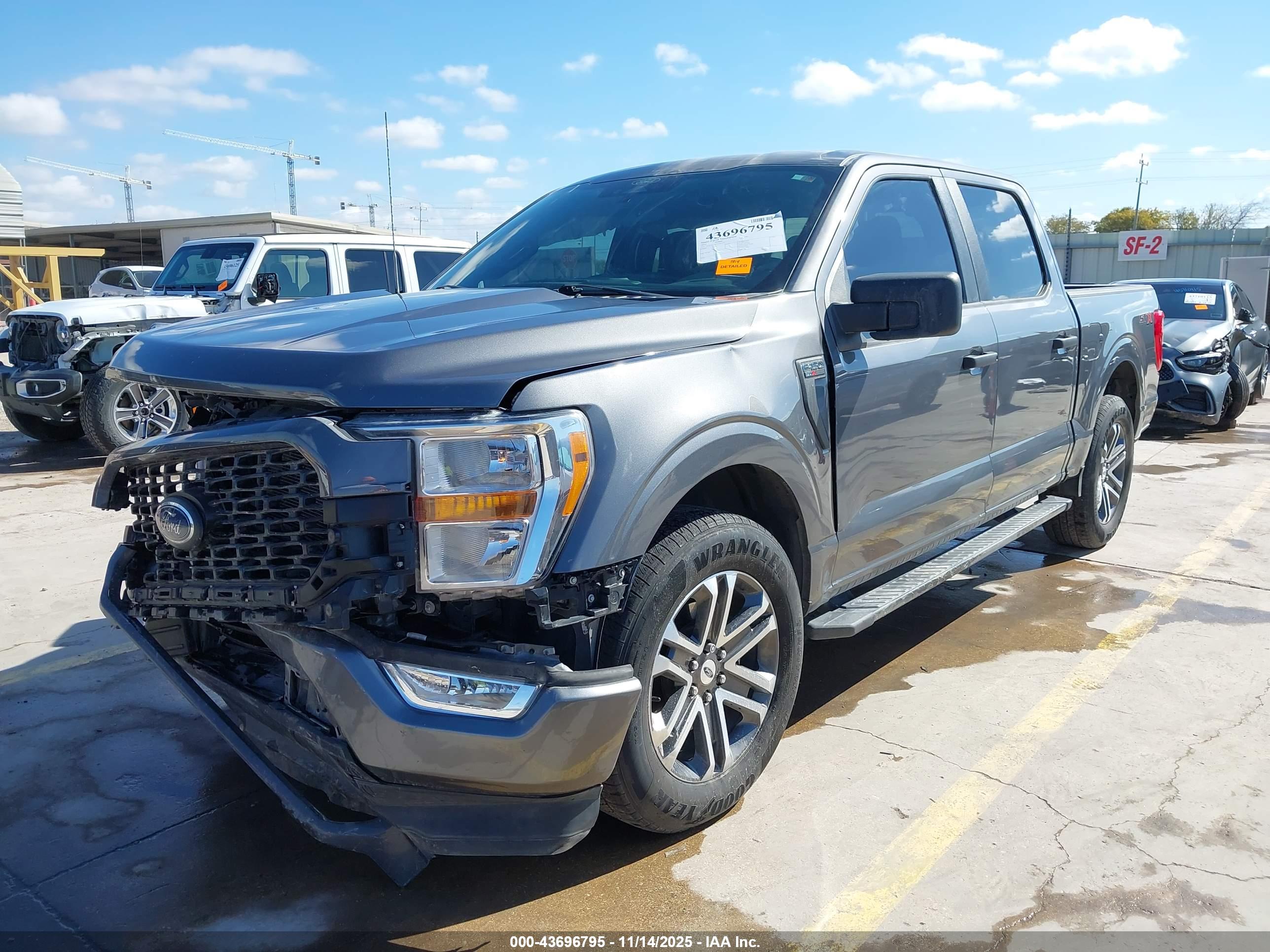 FORD F-150 image 2