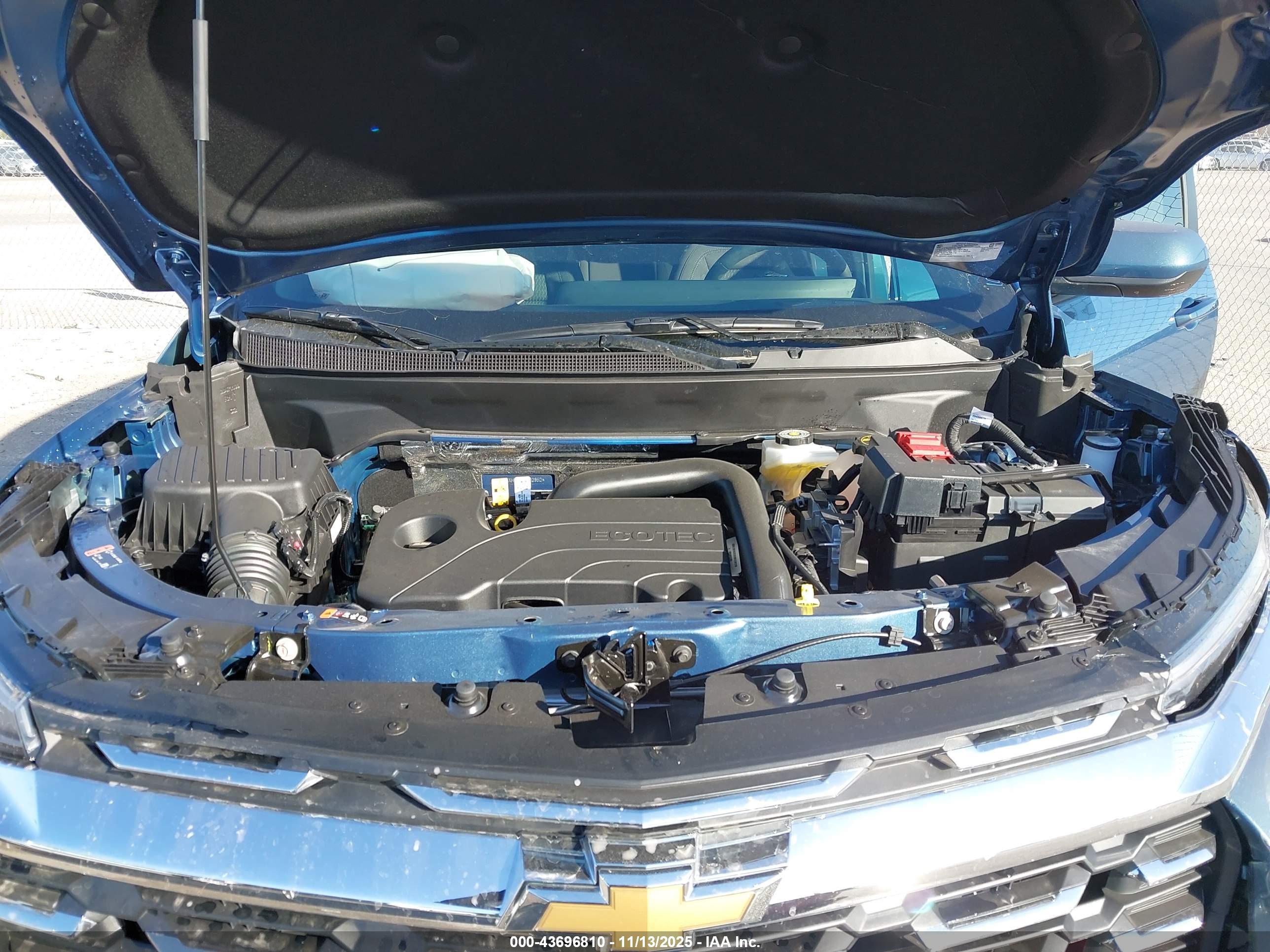 CHEVROLET EQUINOX image 10