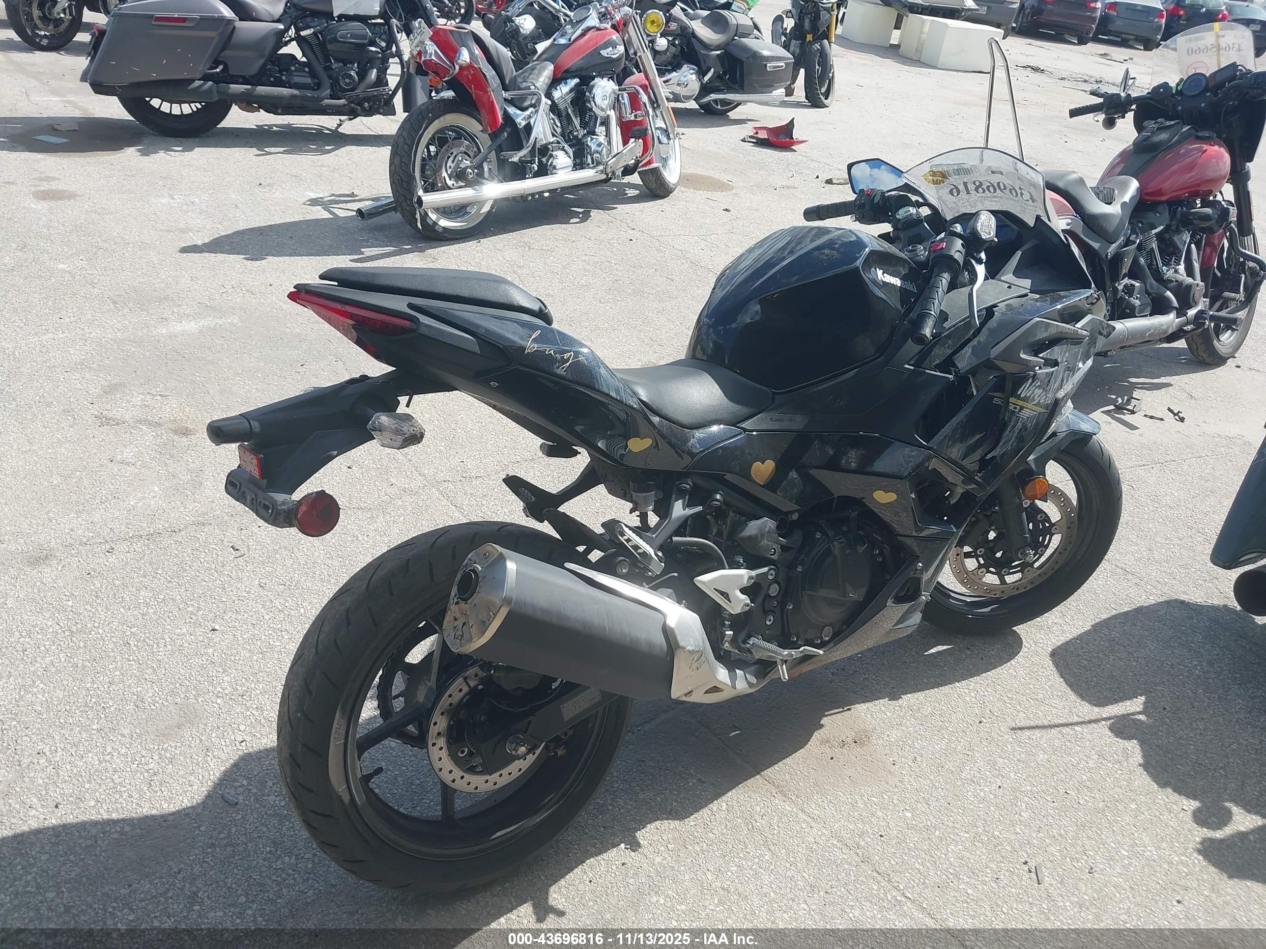 KAWASAKI EX500 image 4