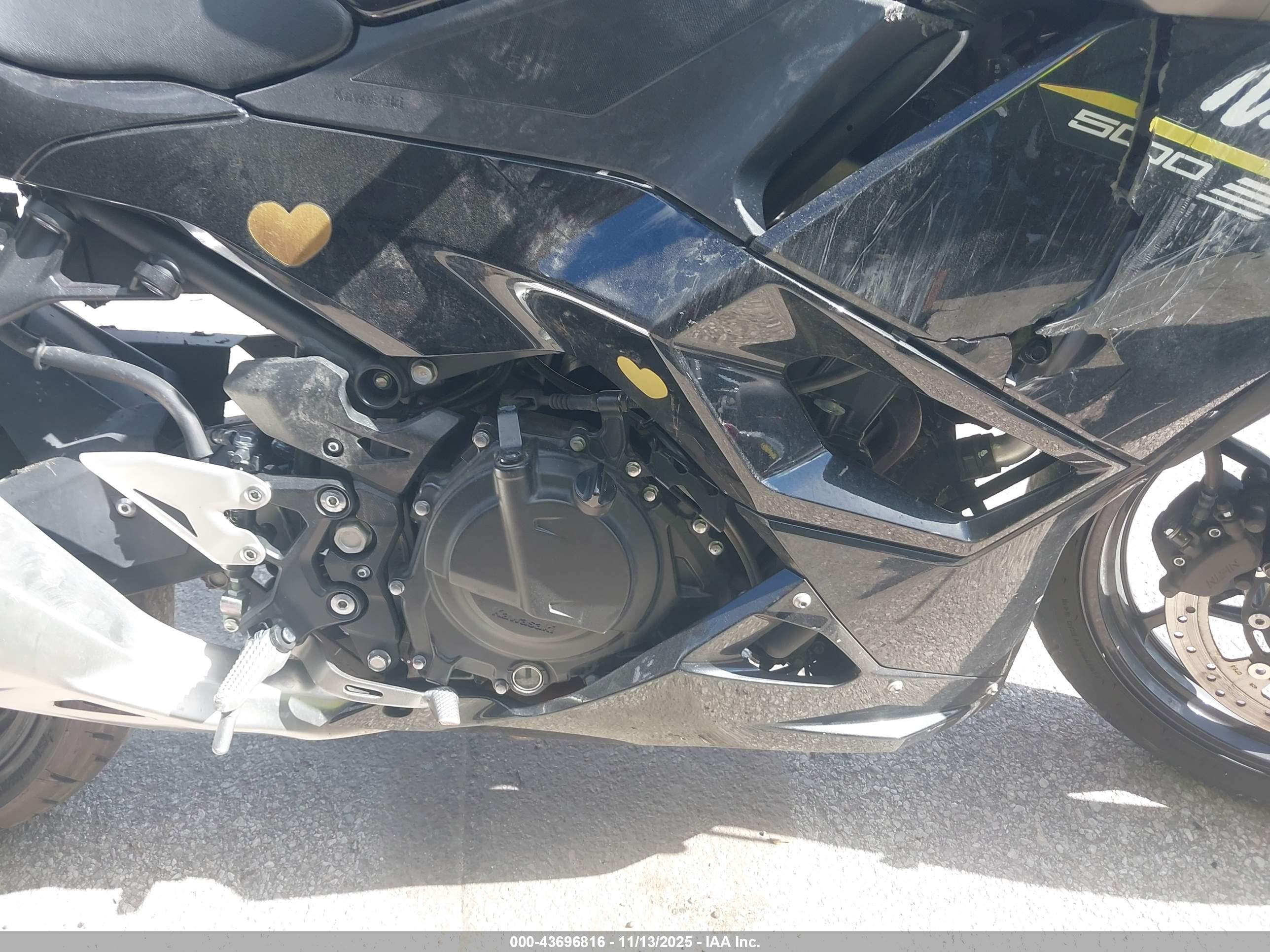 KAWASAKI EX500 image 8