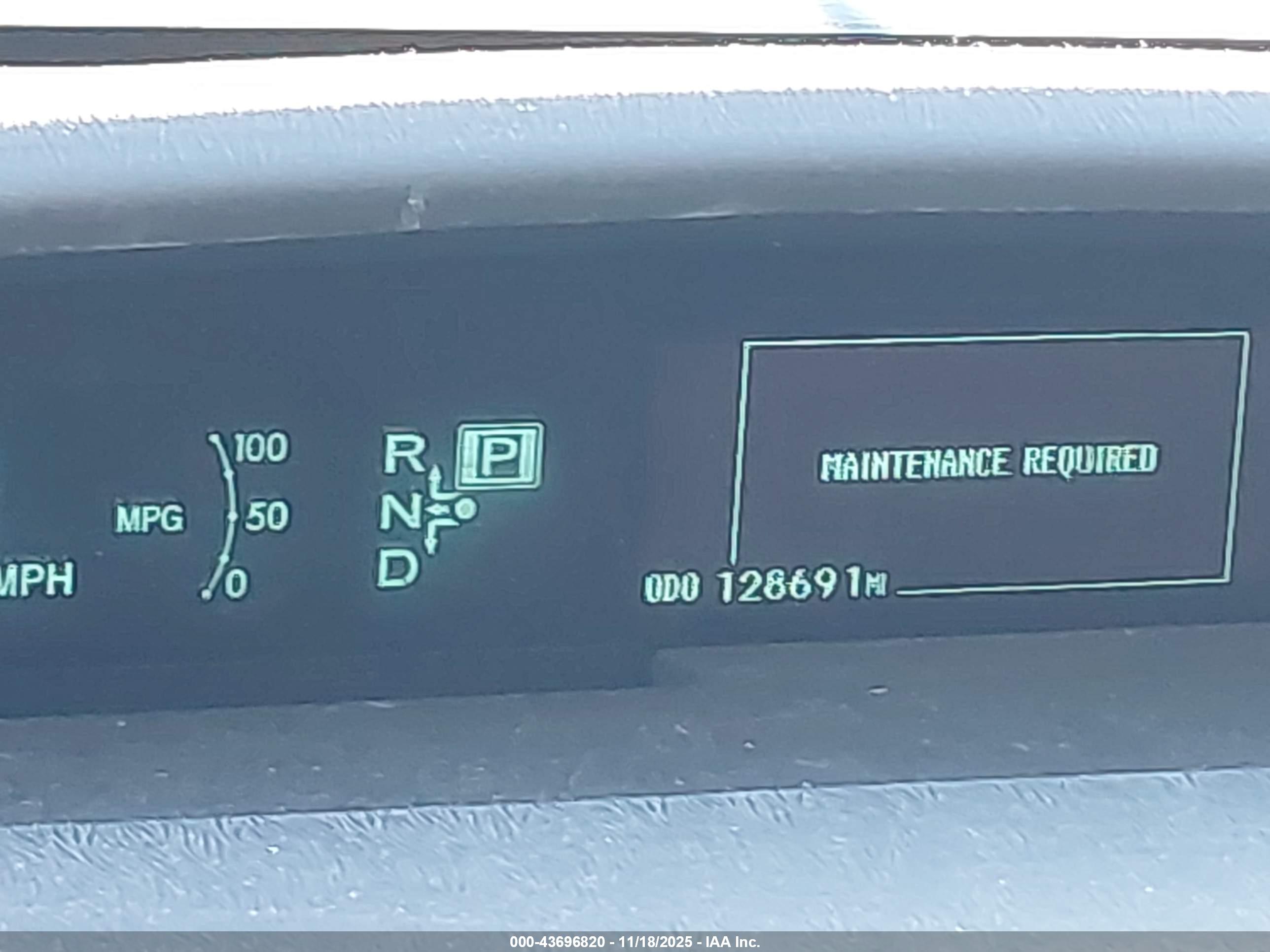 TOYOTA PRIUS image 7