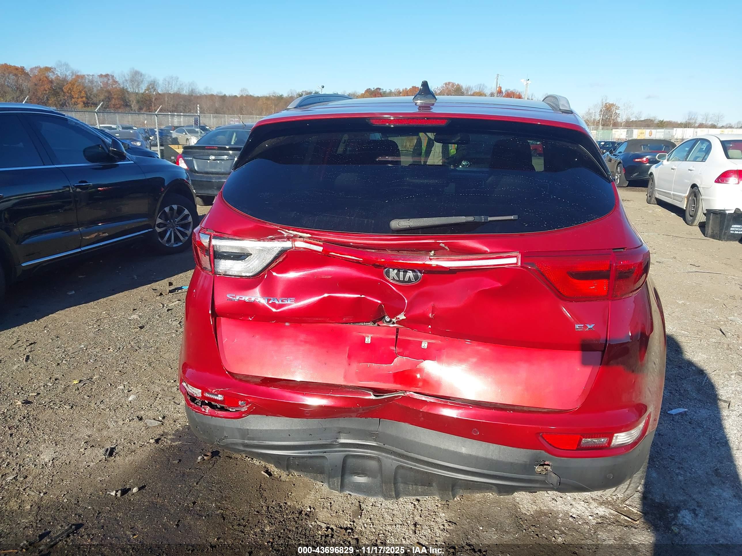 KIA SPORTAGE image 6