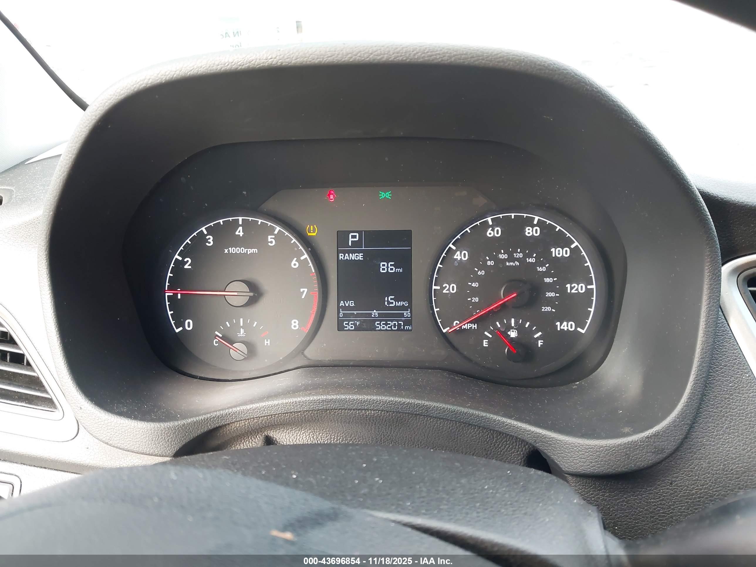 HYUNDAI ACCENT image 7