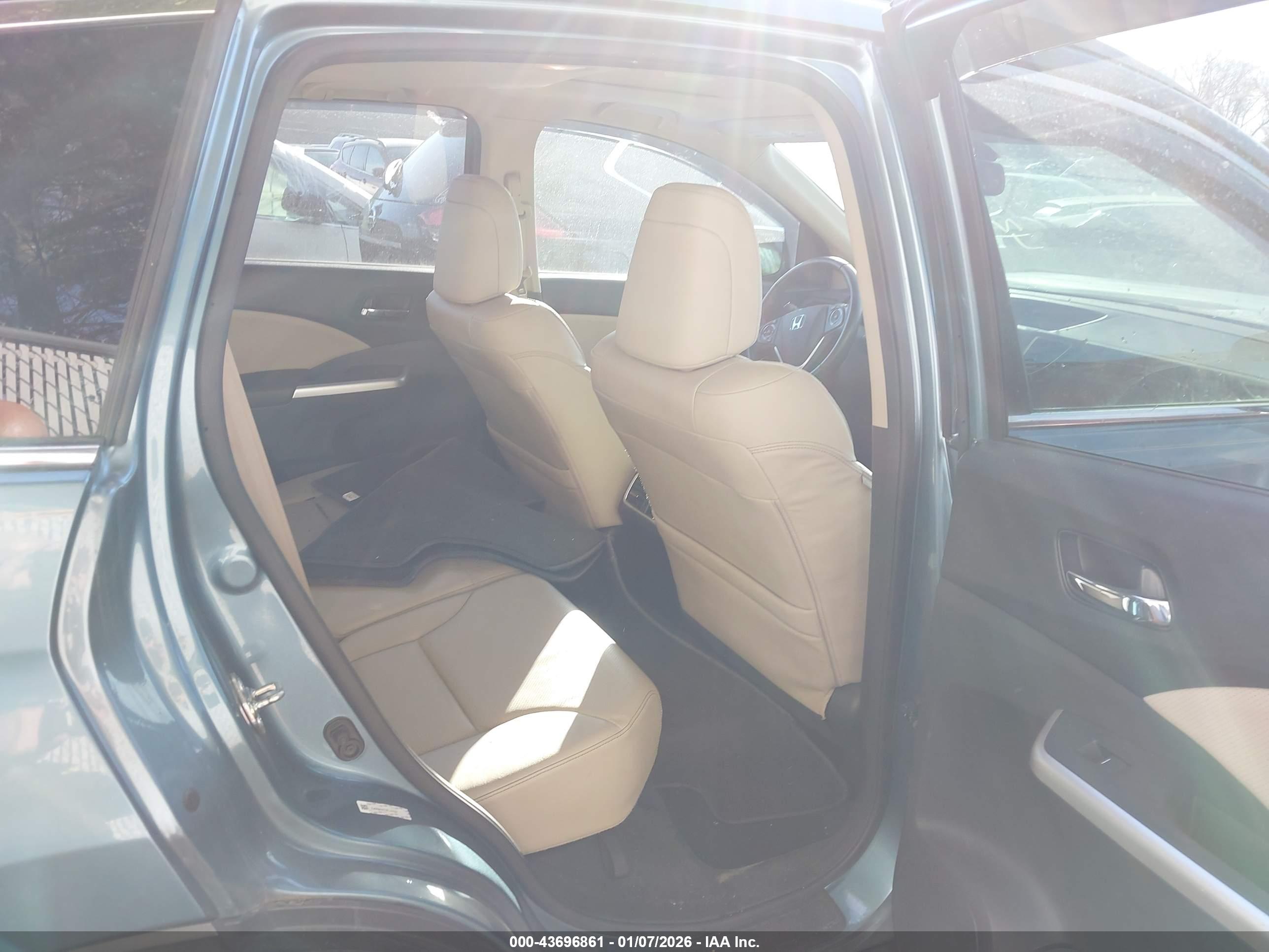 HONDA CR-V image 8