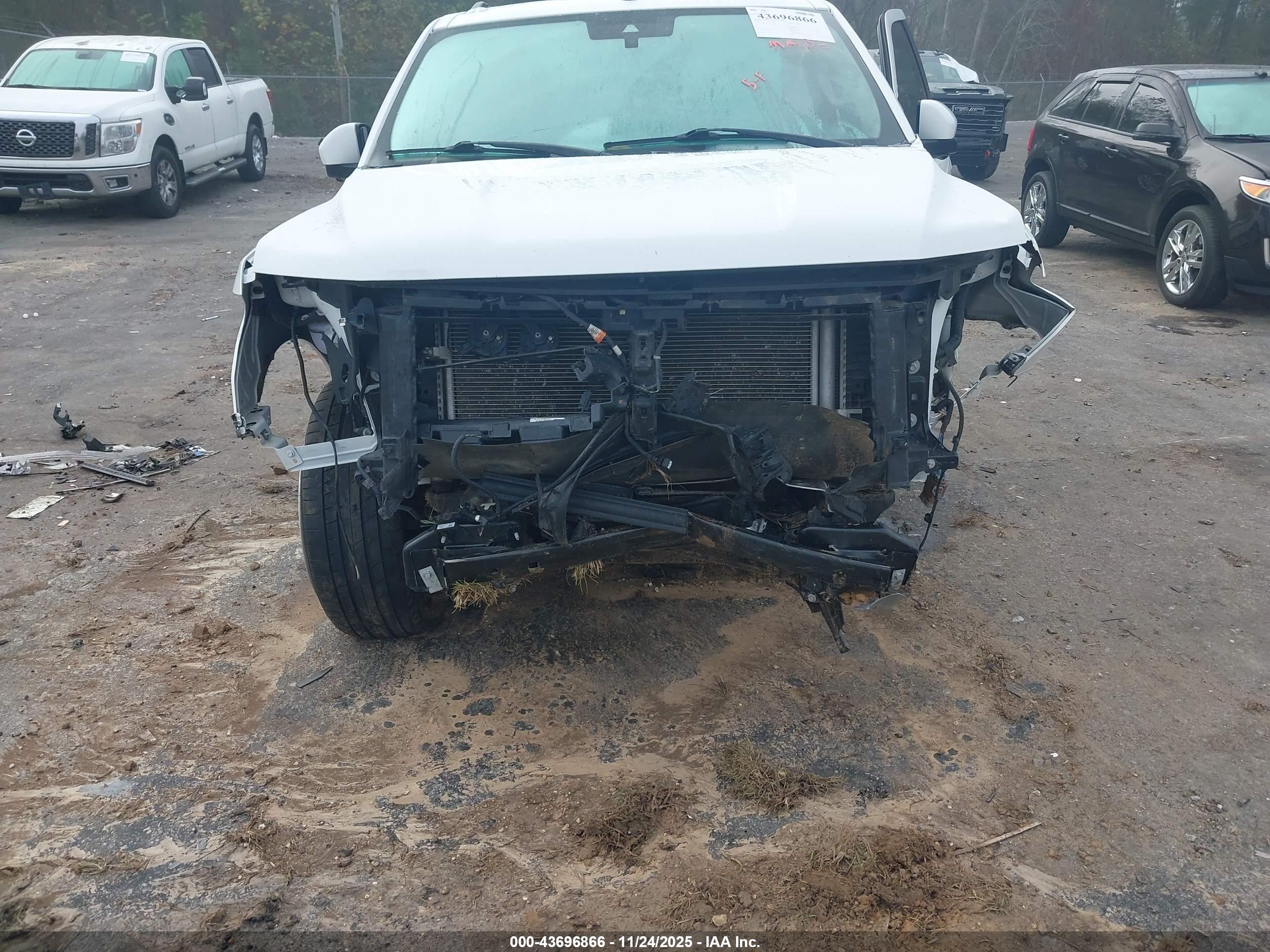 FORD EXPEDITION image 6