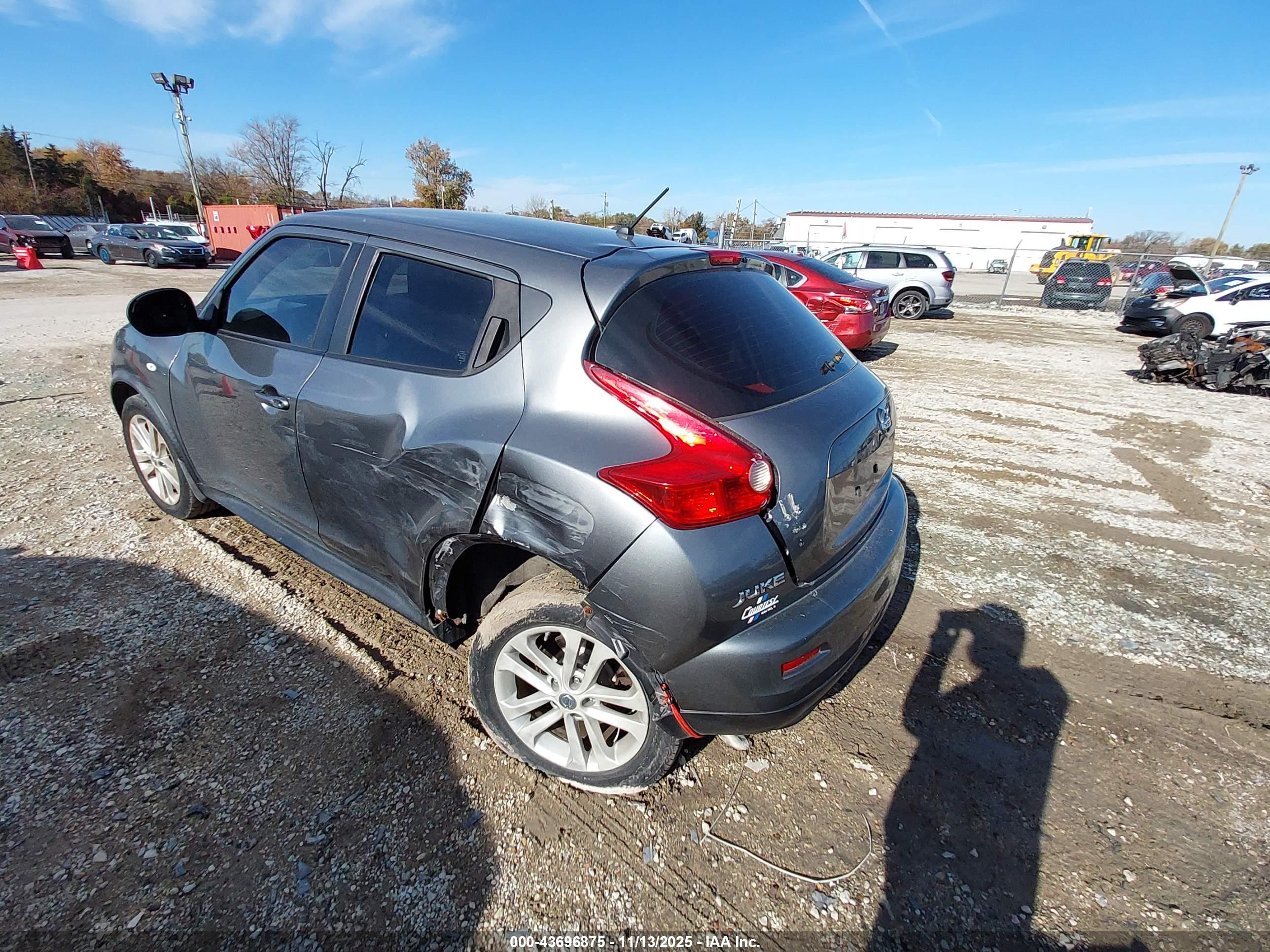 NISSAN JUKE image 3
