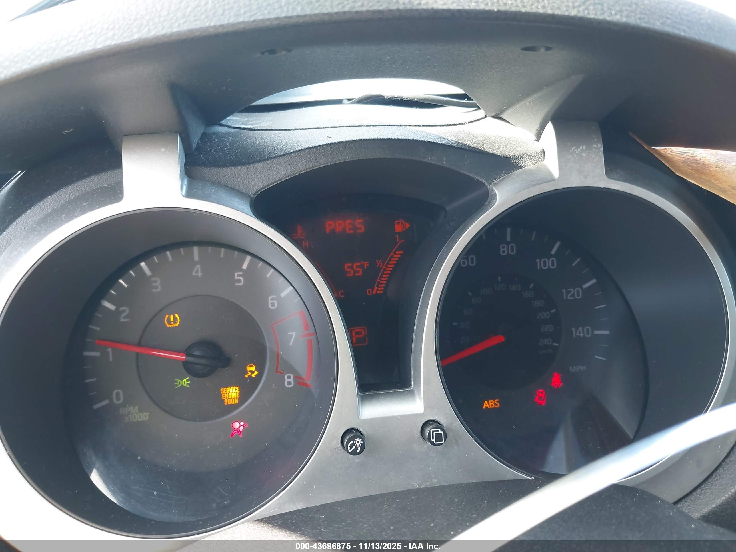 NISSAN JUKE image 7