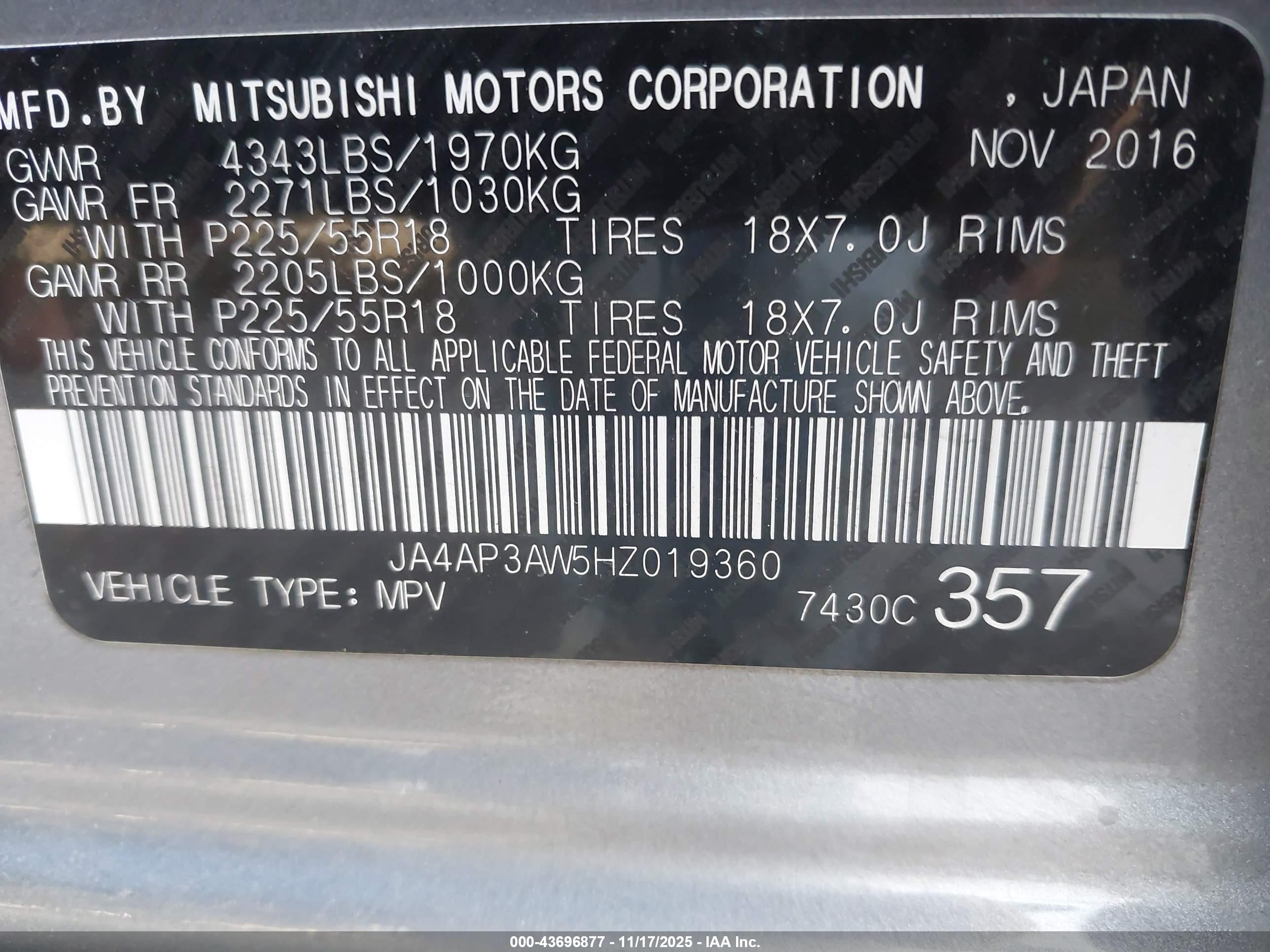 MITSUBISHI OUTLANDER image 9