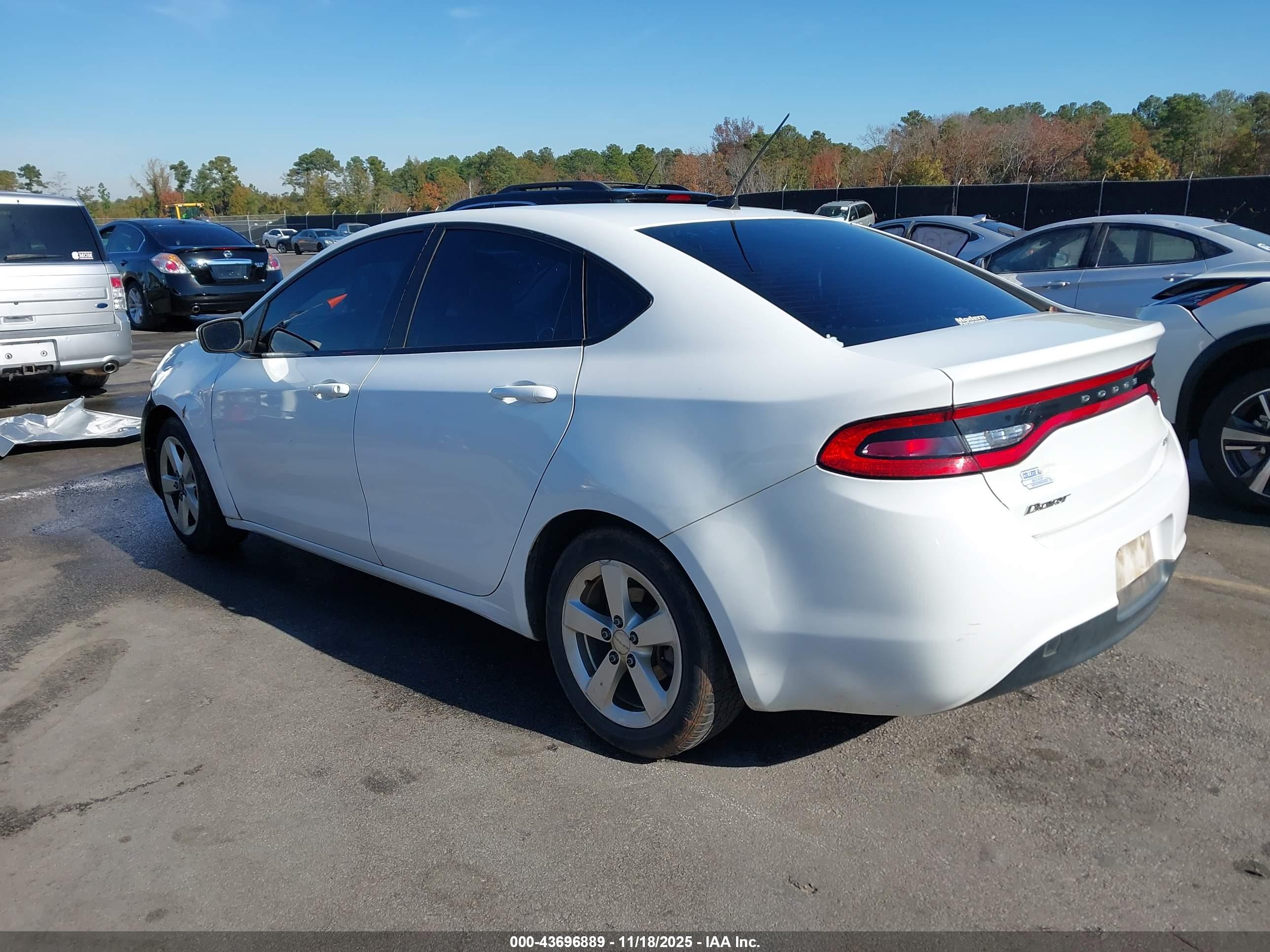 DODGE DART image 3