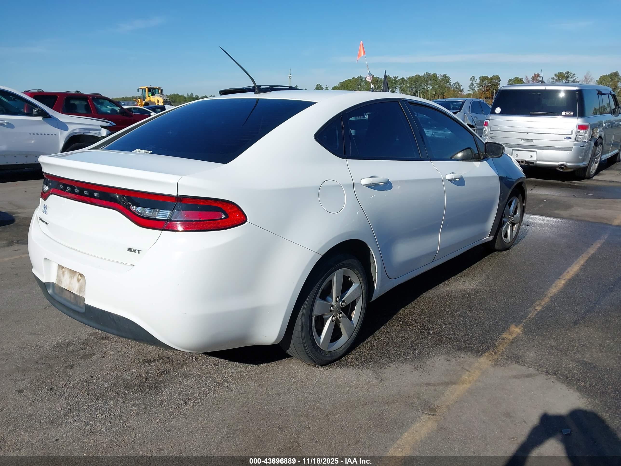 DODGE DART image 4