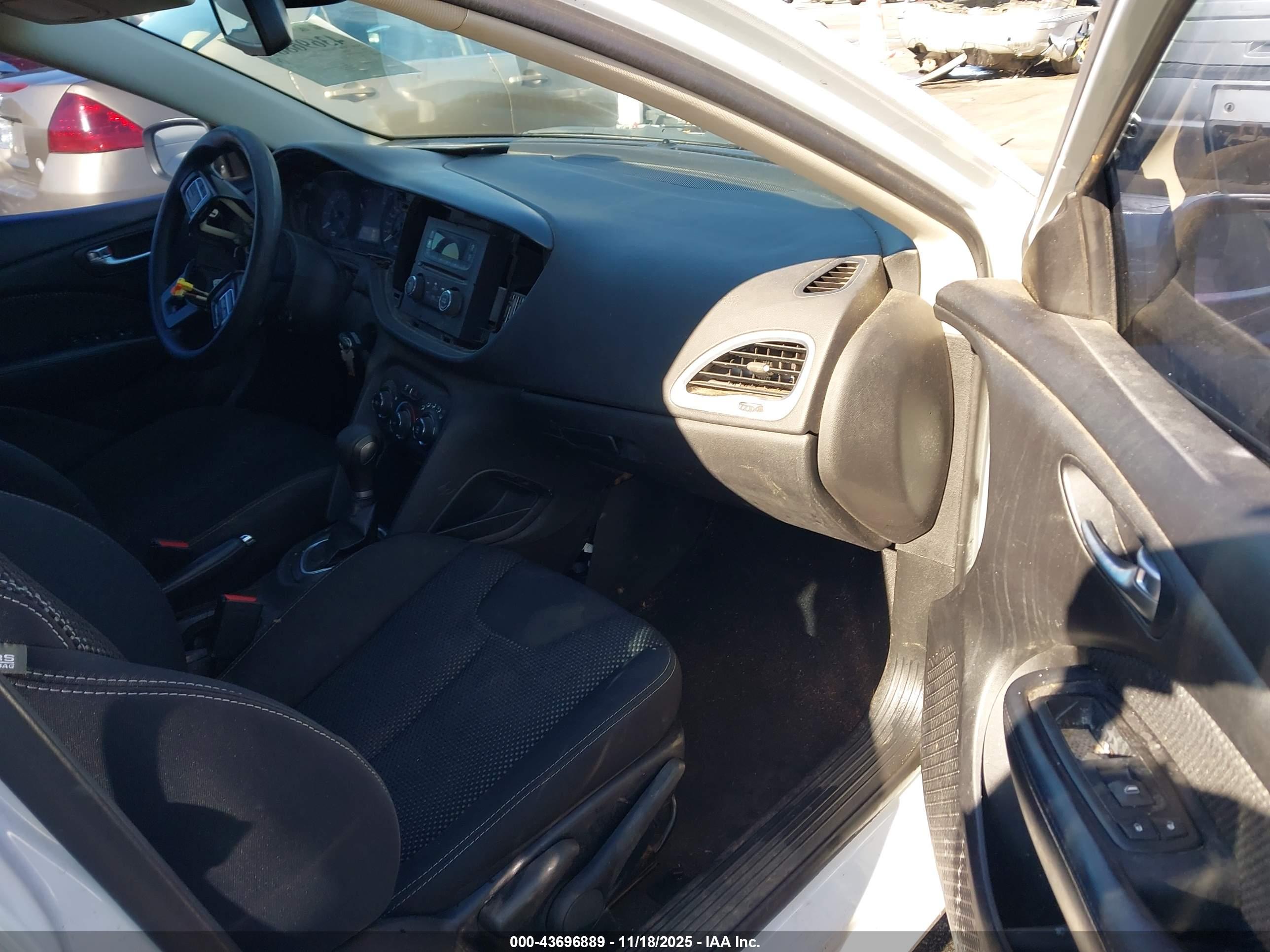 DODGE DART image 5