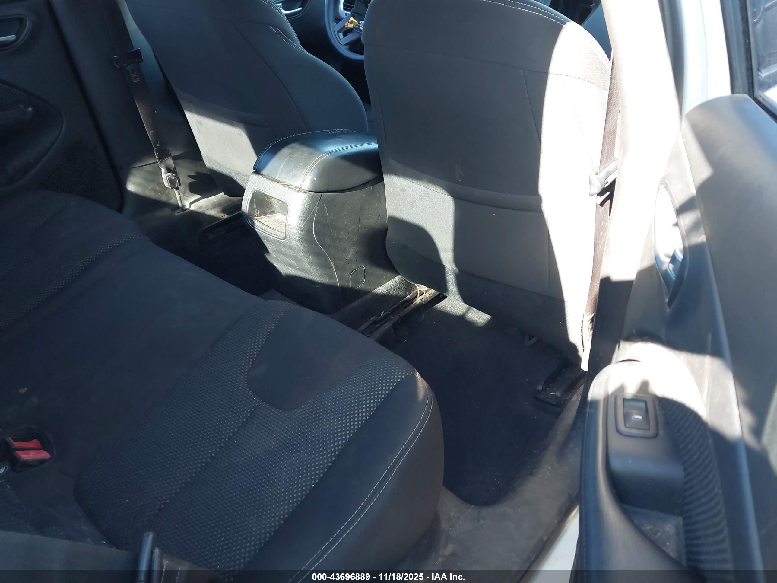 DODGE DART image 8