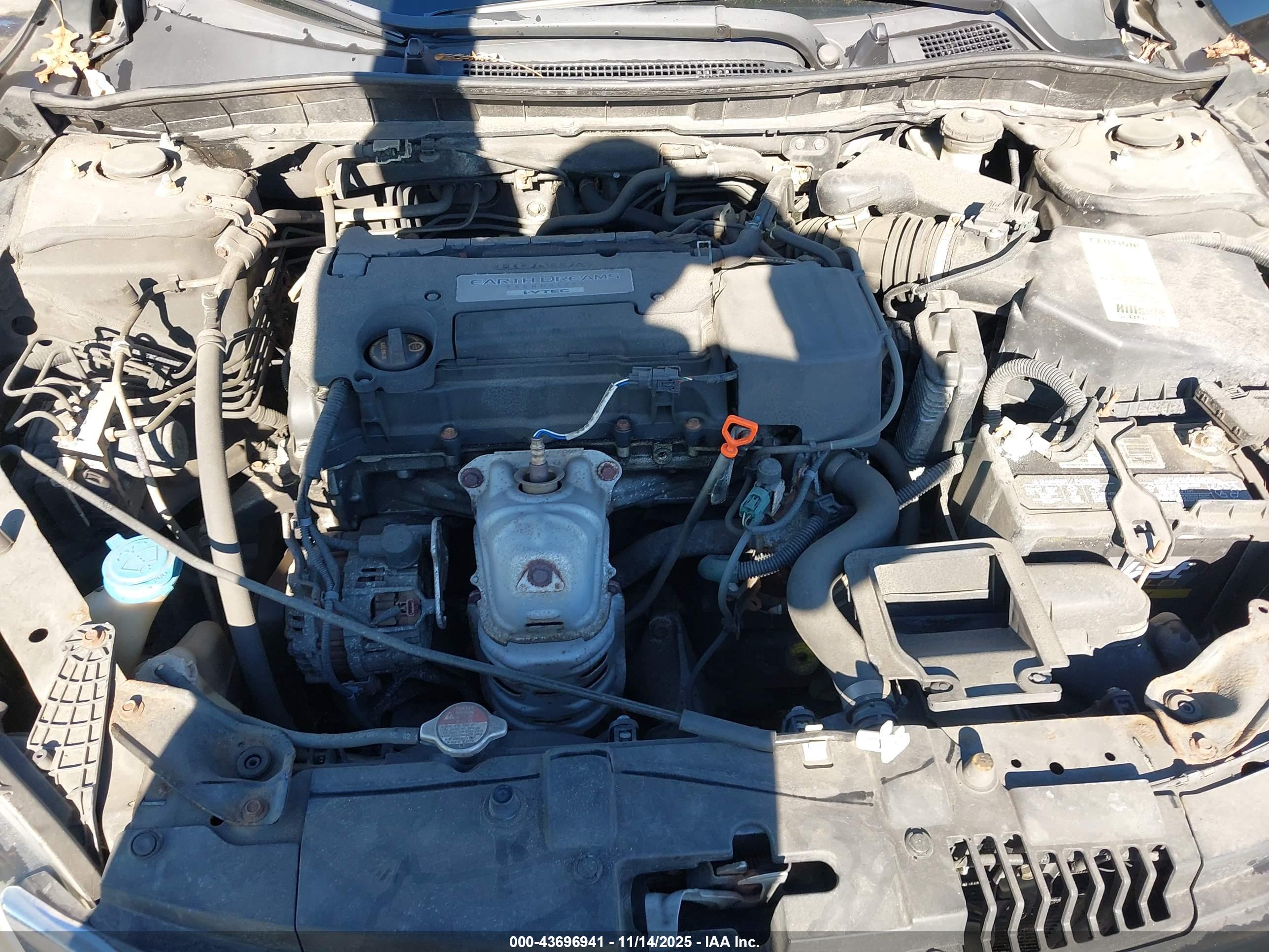 HONDA ACCORD image 10