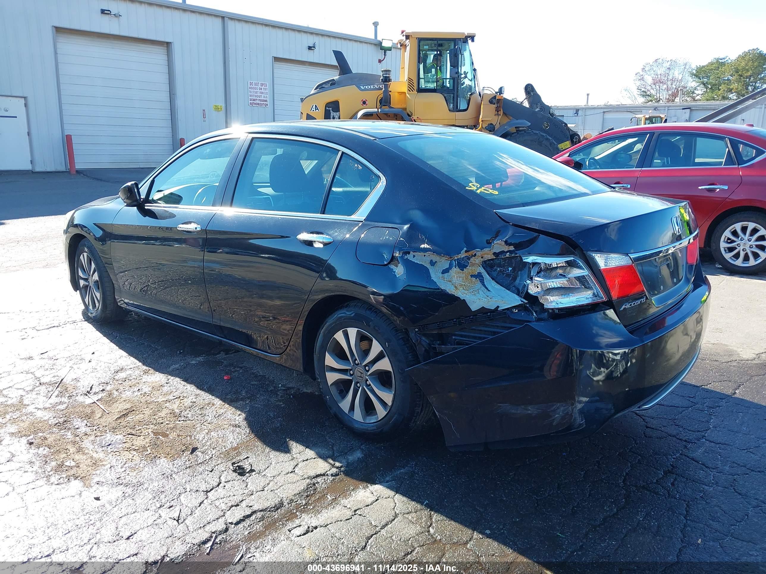 HONDA ACCORD image 3