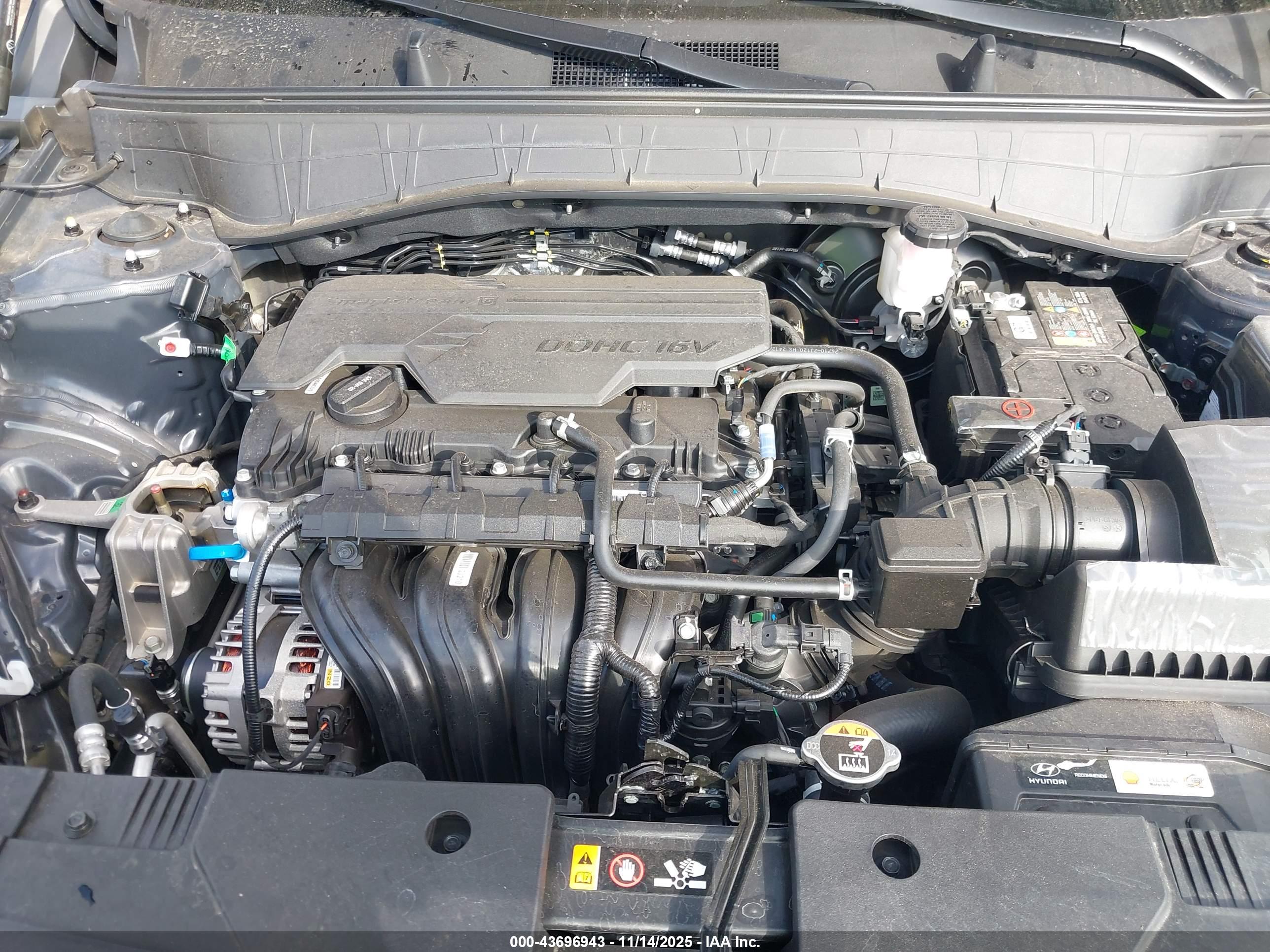 HYUNDAI KONA image 10