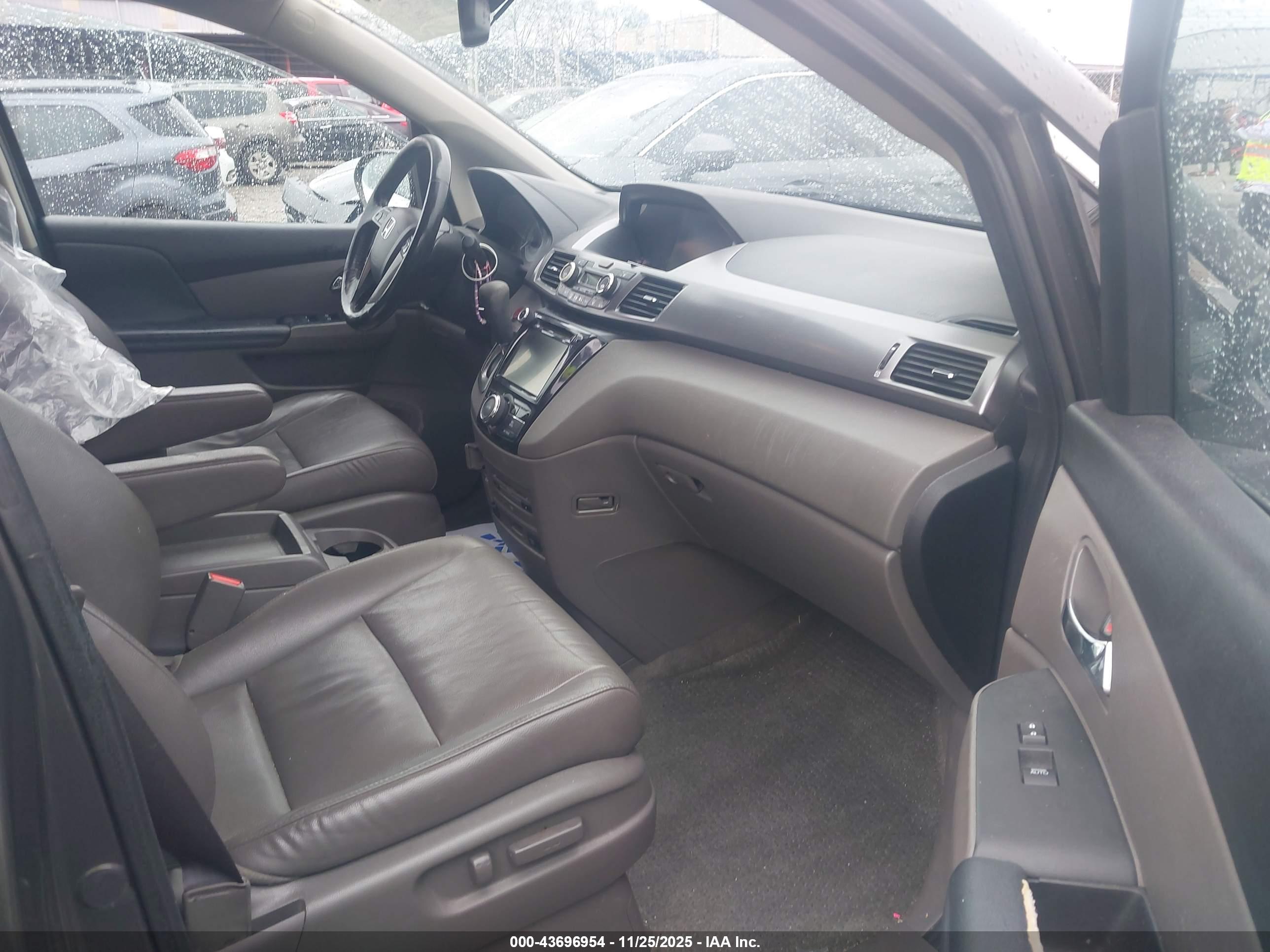 HONDA ODYSSEY image 5