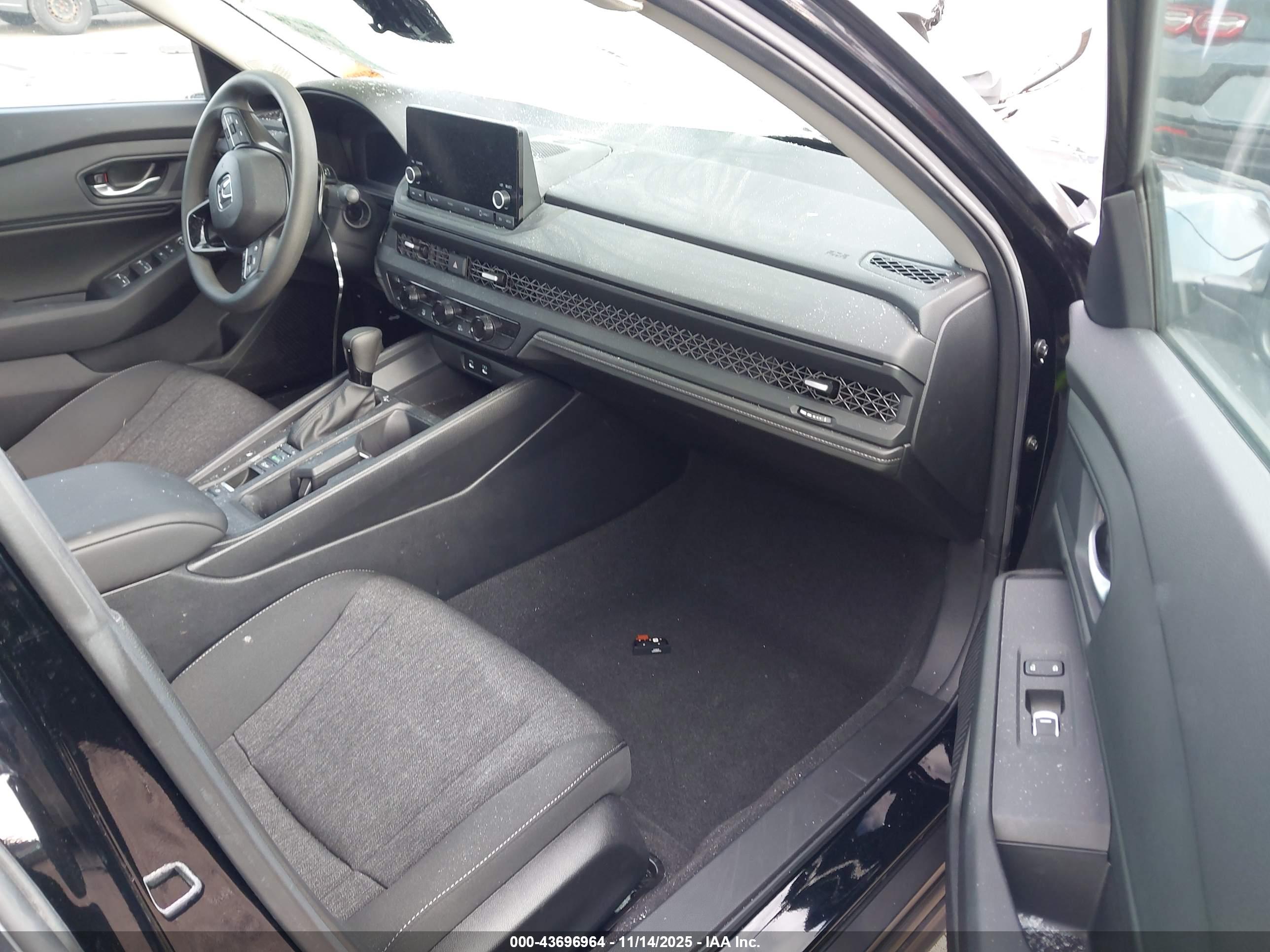 HONDA ACCORD image 5