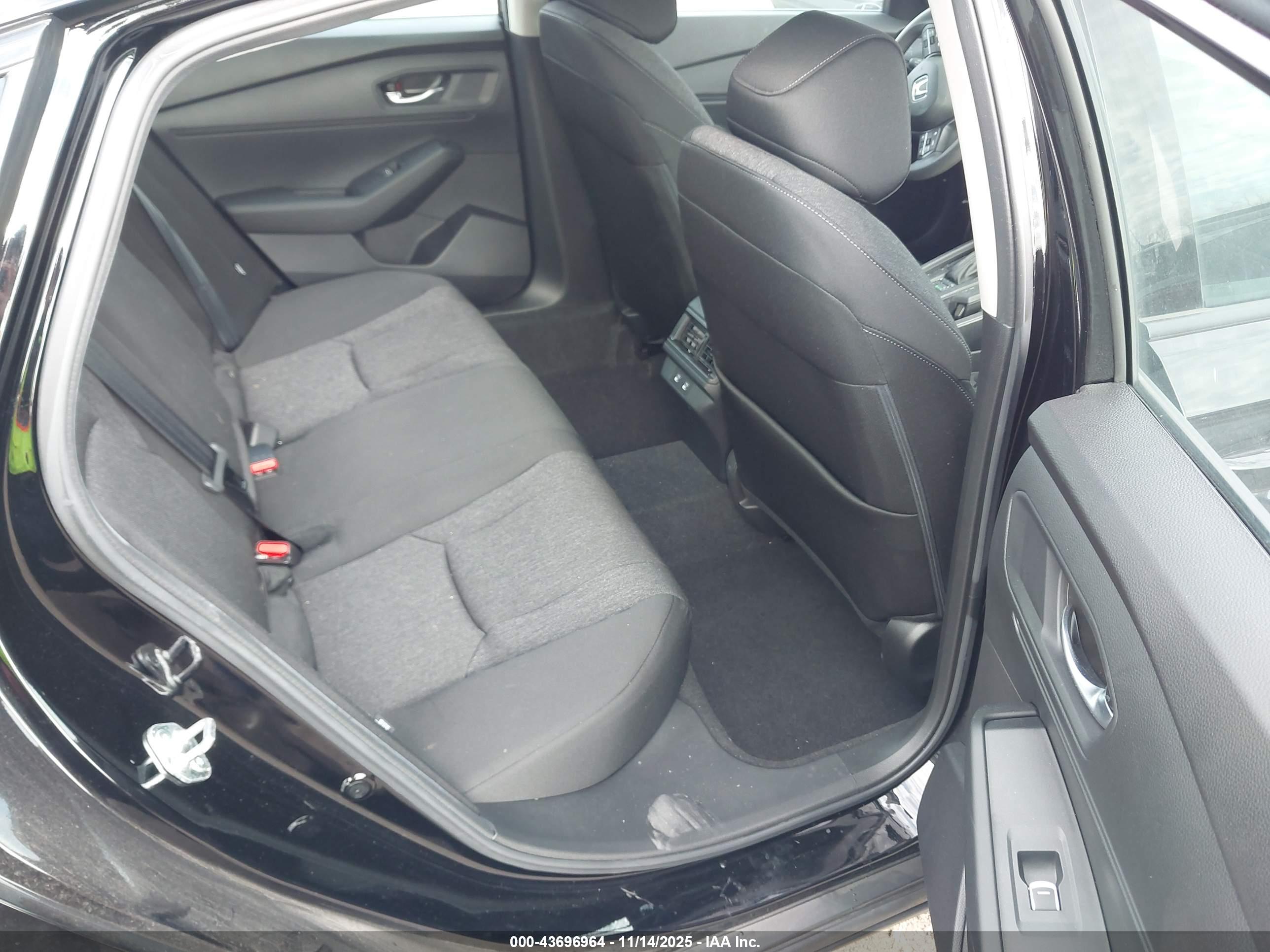 HONDA ACCORD image 8
